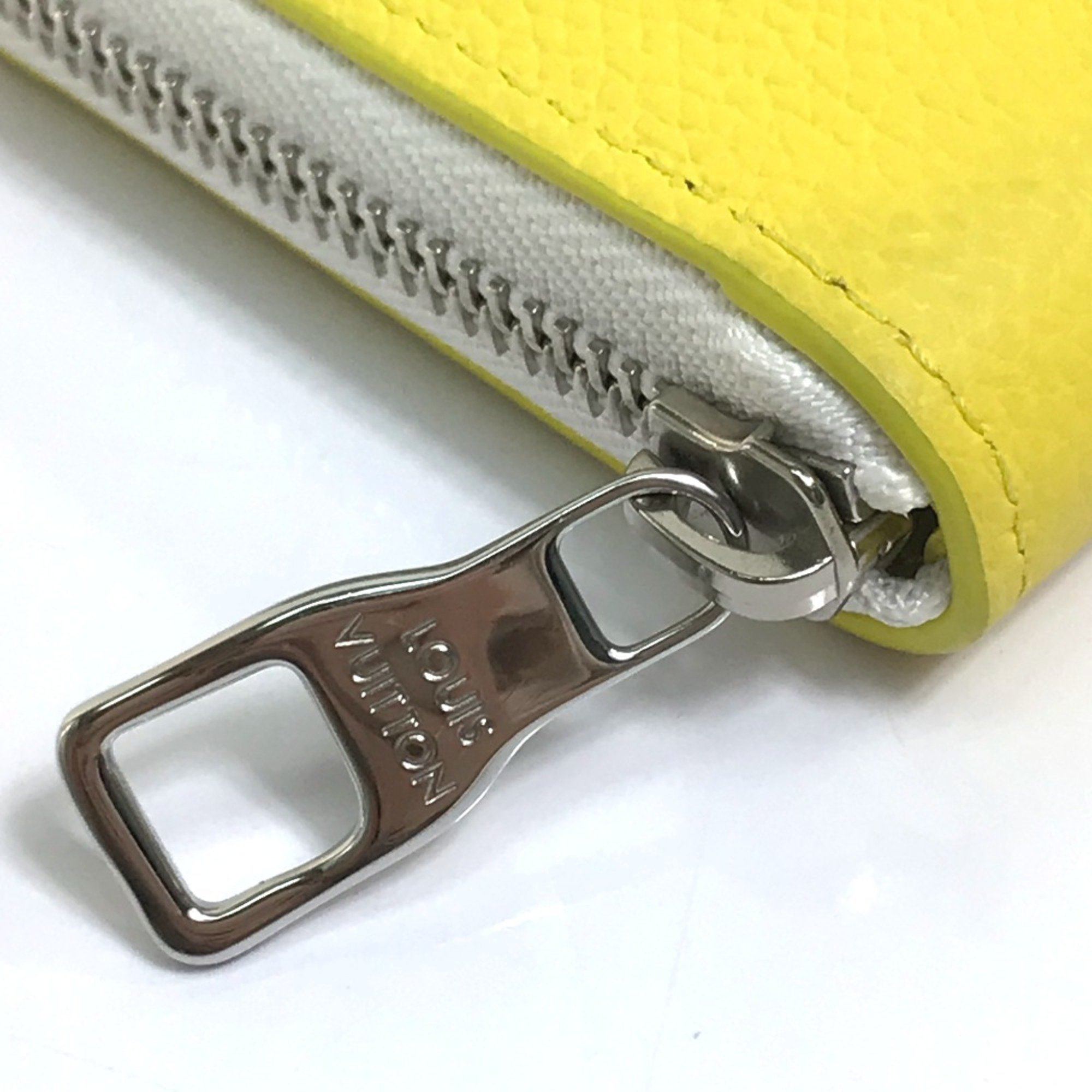 Louis Vuitton M80852 logo Everyday LV Long Wallet yellow