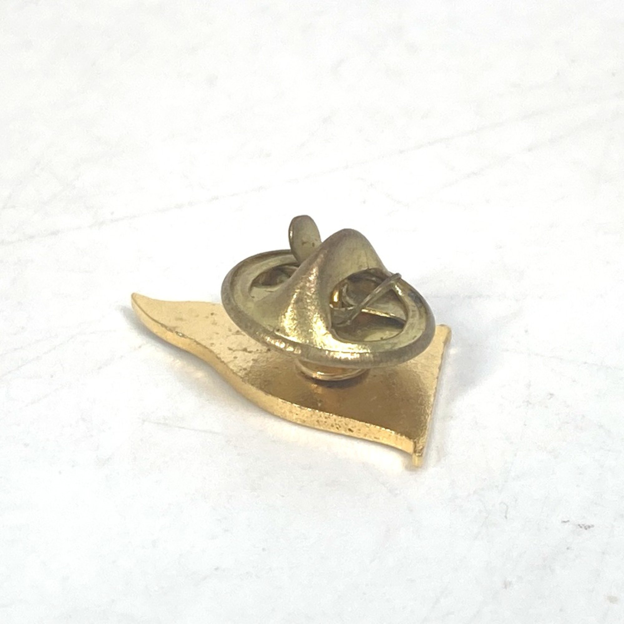 Louis Vuitton Not for sale Pin batch Brooch Gold