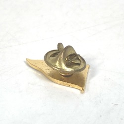 Louis Vuitton Not for sale Pin batch Brooch Gold