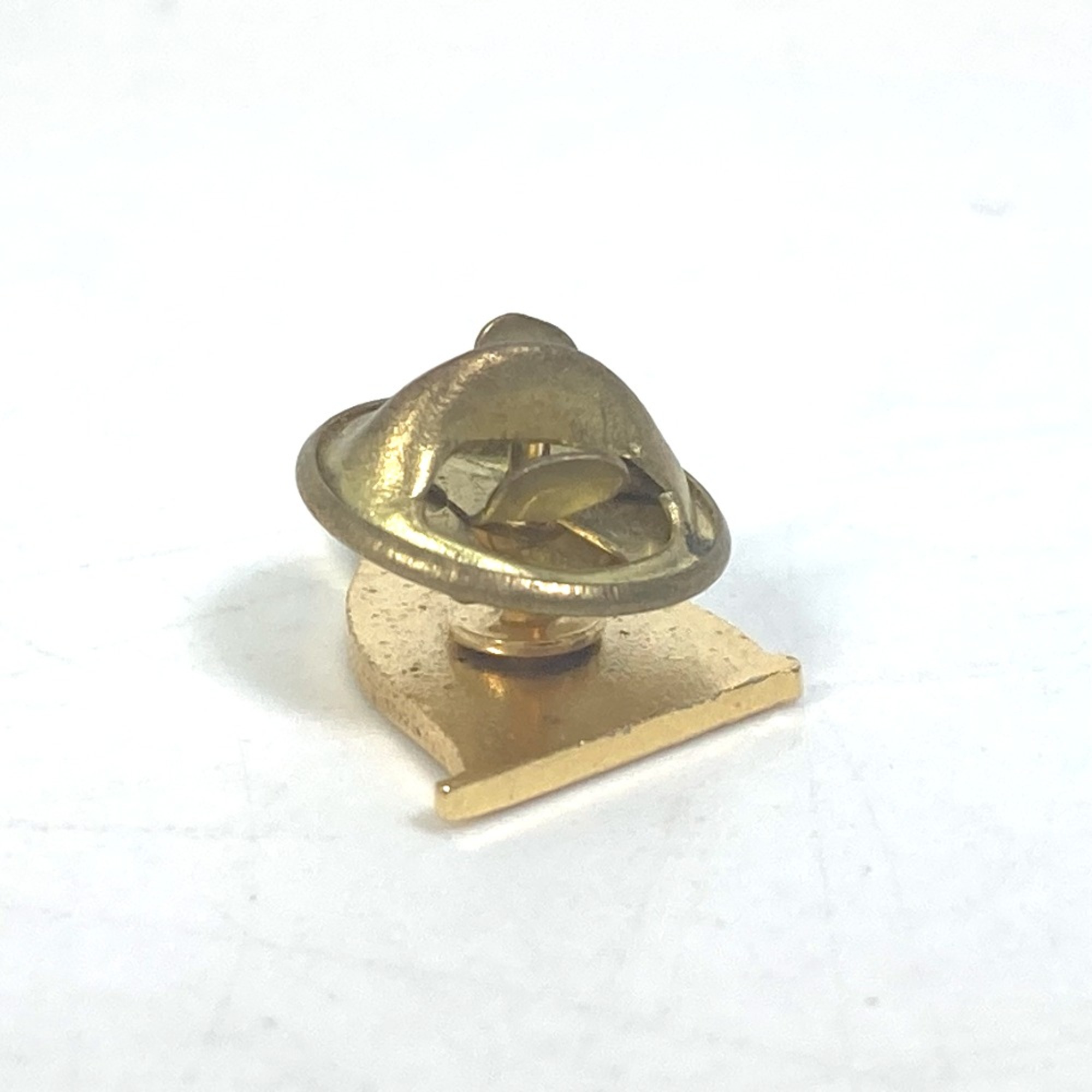 Louis Vuitton Not for sale Pin batch Brooch Gold