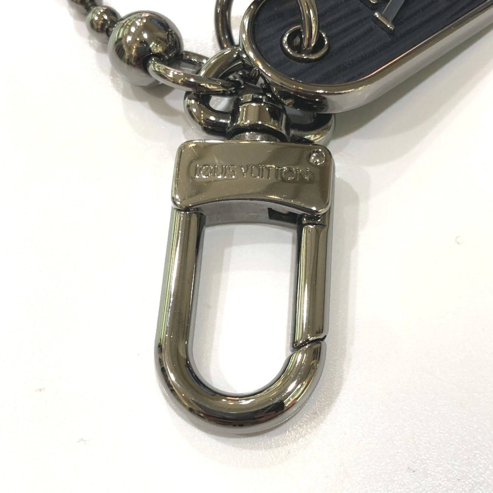 Louis Vuitton M62790 LV/Cadena Key chain Key ring Silver