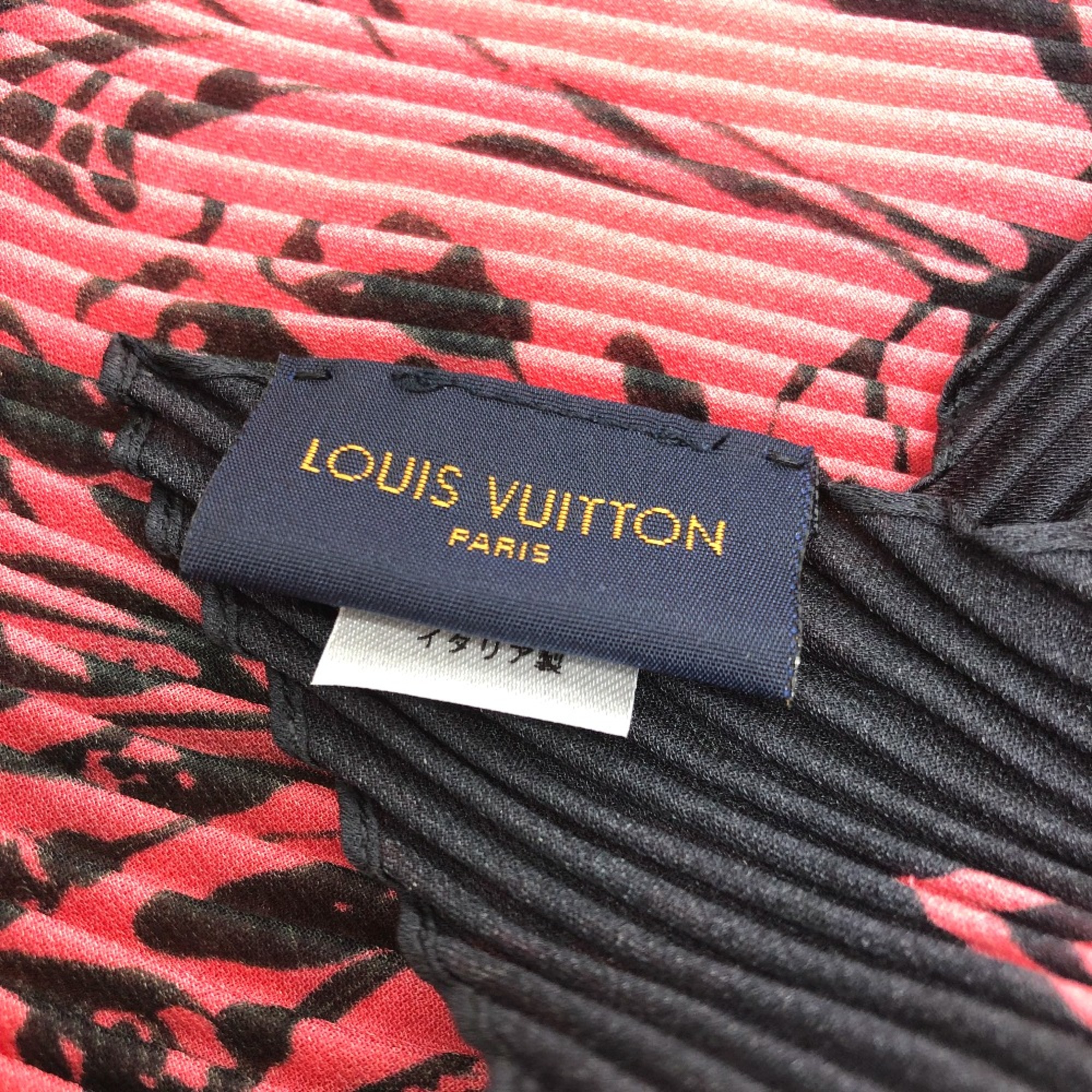 Louis Vuitton MP2279 Fashion Accessories Giant Pleated Scarf Black