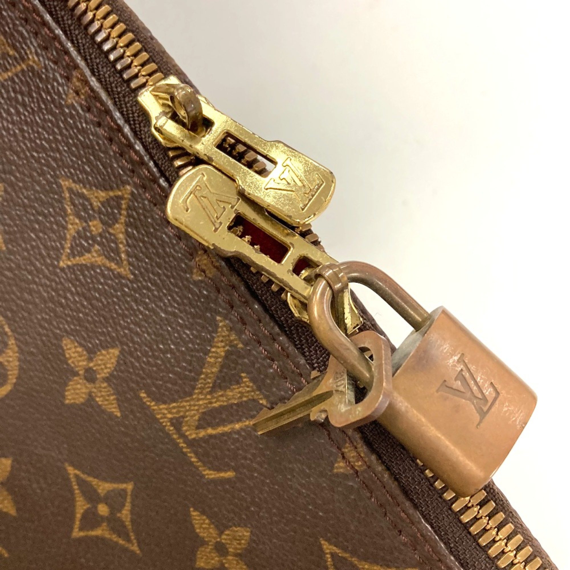 Louis Vuitton M47275 Monogram Shoulder Shoulder Bag Brown