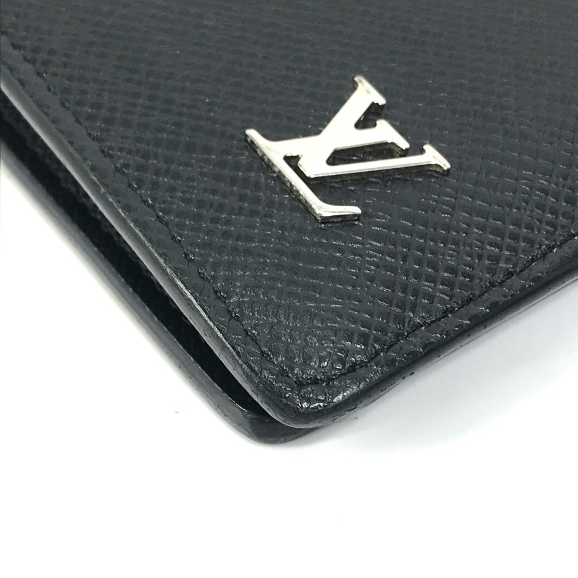 Louis Vuitton M30285 Taiga Two fold Long Wallet Black