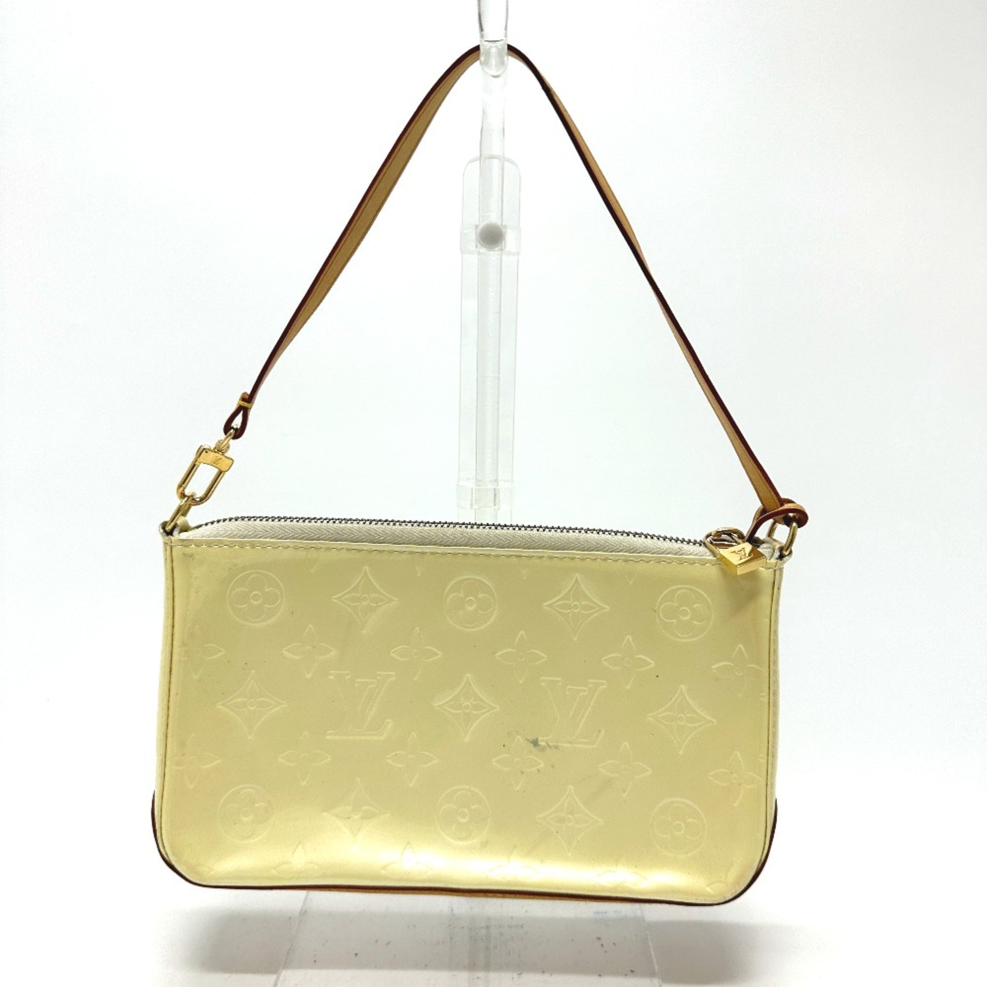 Louis Vuitton M91333 MonogramVernis Accessory pouch Shoulder Bag Perle White