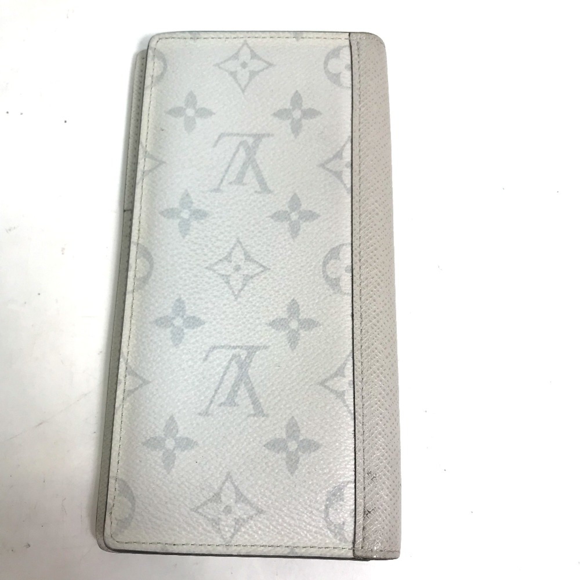 Louis Vuitton M30298 Taigalama Two fold Long Wallet White