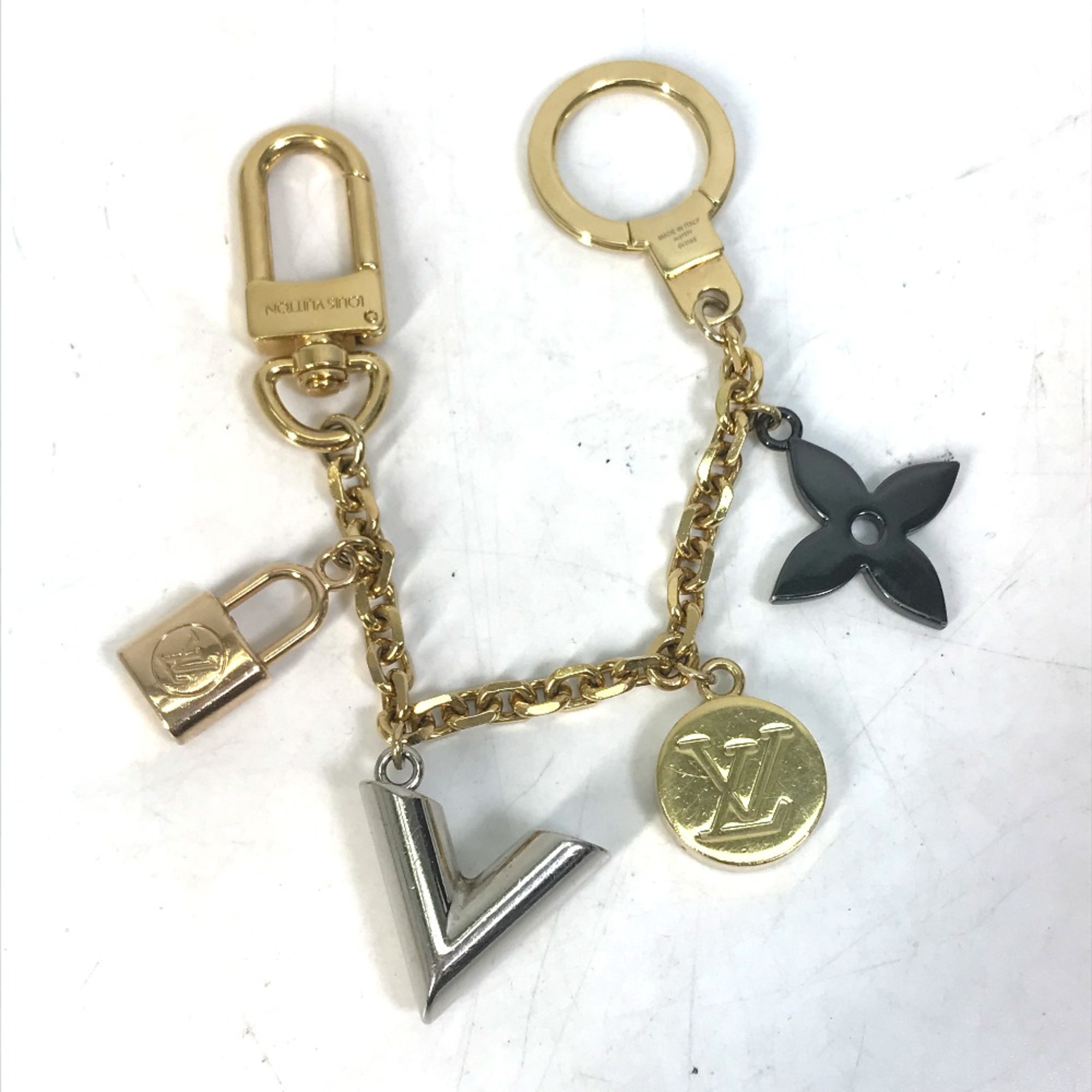 Louis Vuitton M67379 Bag Charm Key Holder Gold