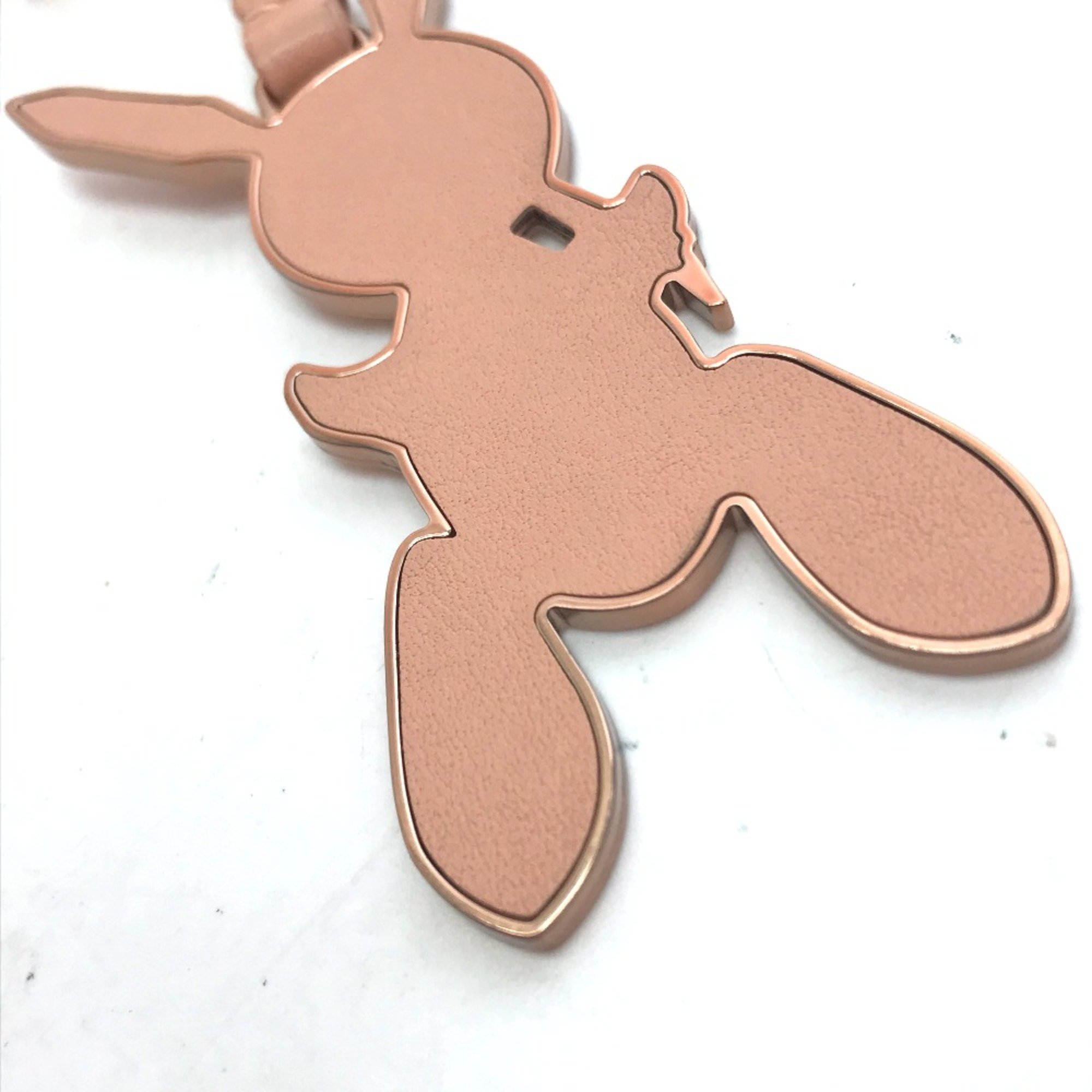 Louis Vuitton M62734 Rabbit Bag Charm Rabbit Rabbit Key Holder pink