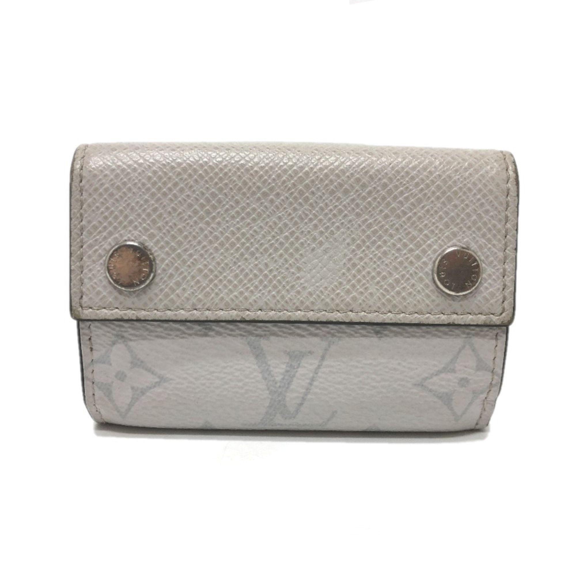 Louis Vuitton M67621 Taigarama Monogram Trifold wallet White