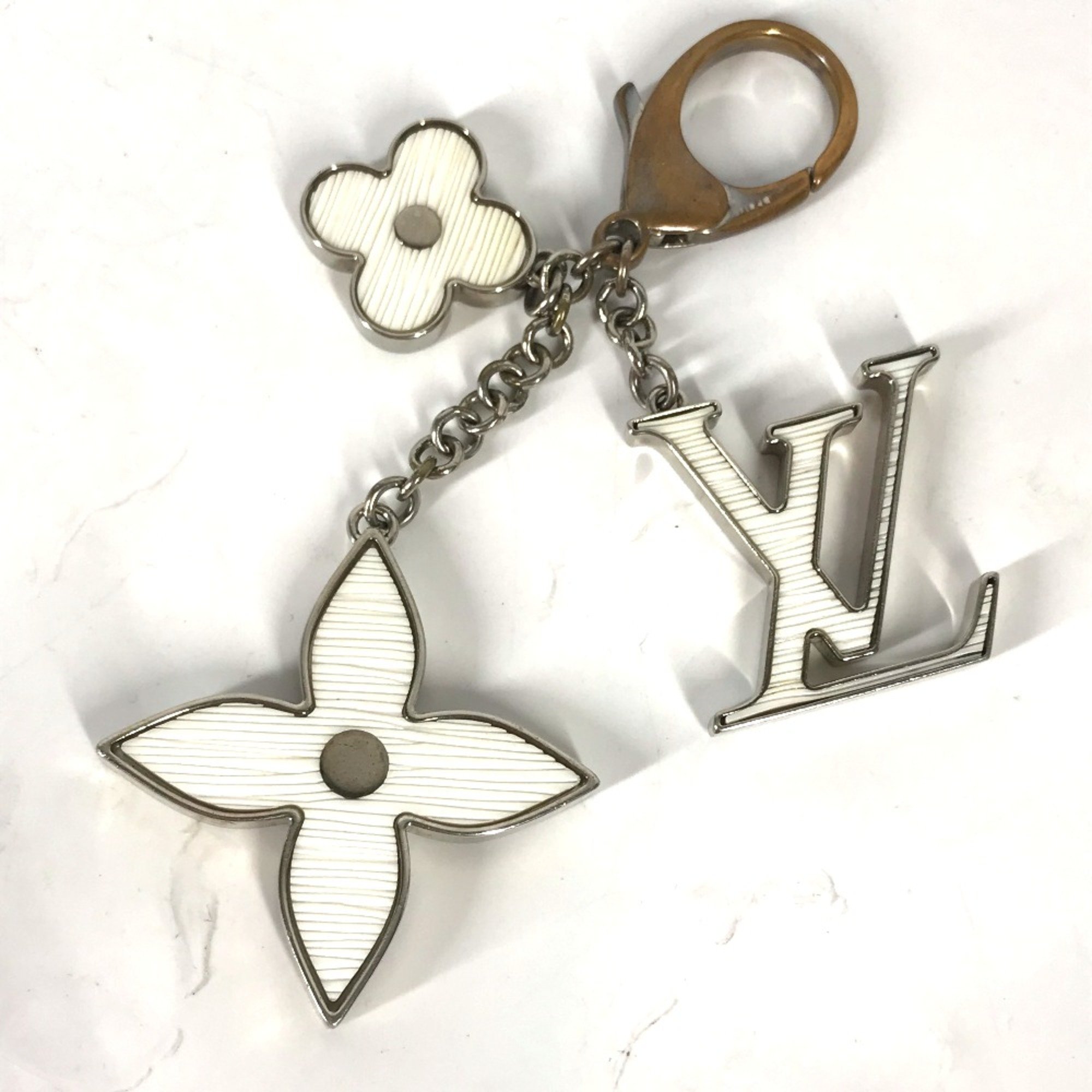 Louis Vuitton M65085 Epi Back charm Key Holder White