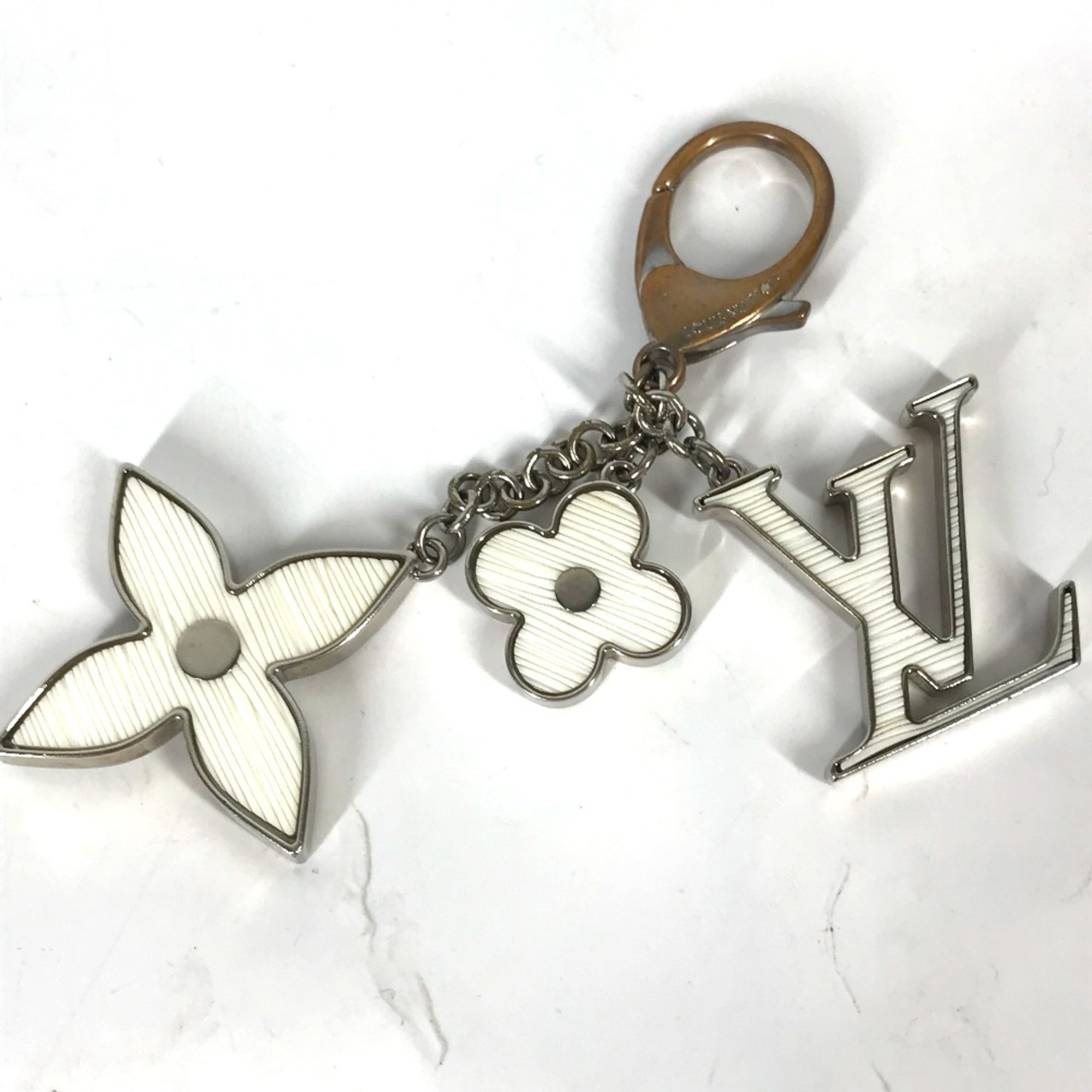 Louis Vuitton M65085 Epi Back charm Key Holder White