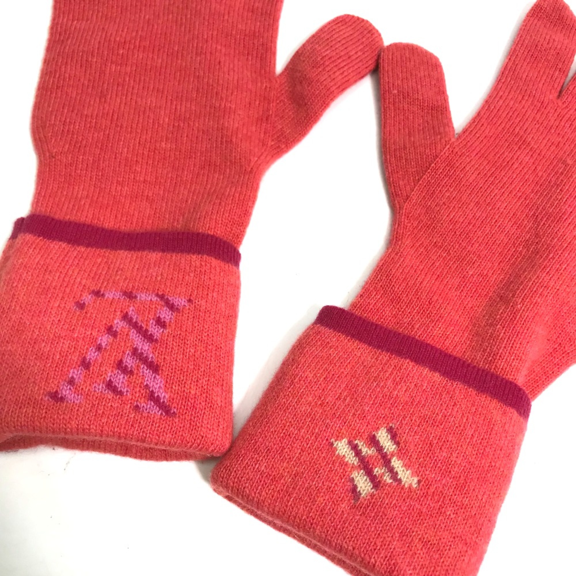 Louis Vuitton M70838 gloves LV logo gloves RedBased pink