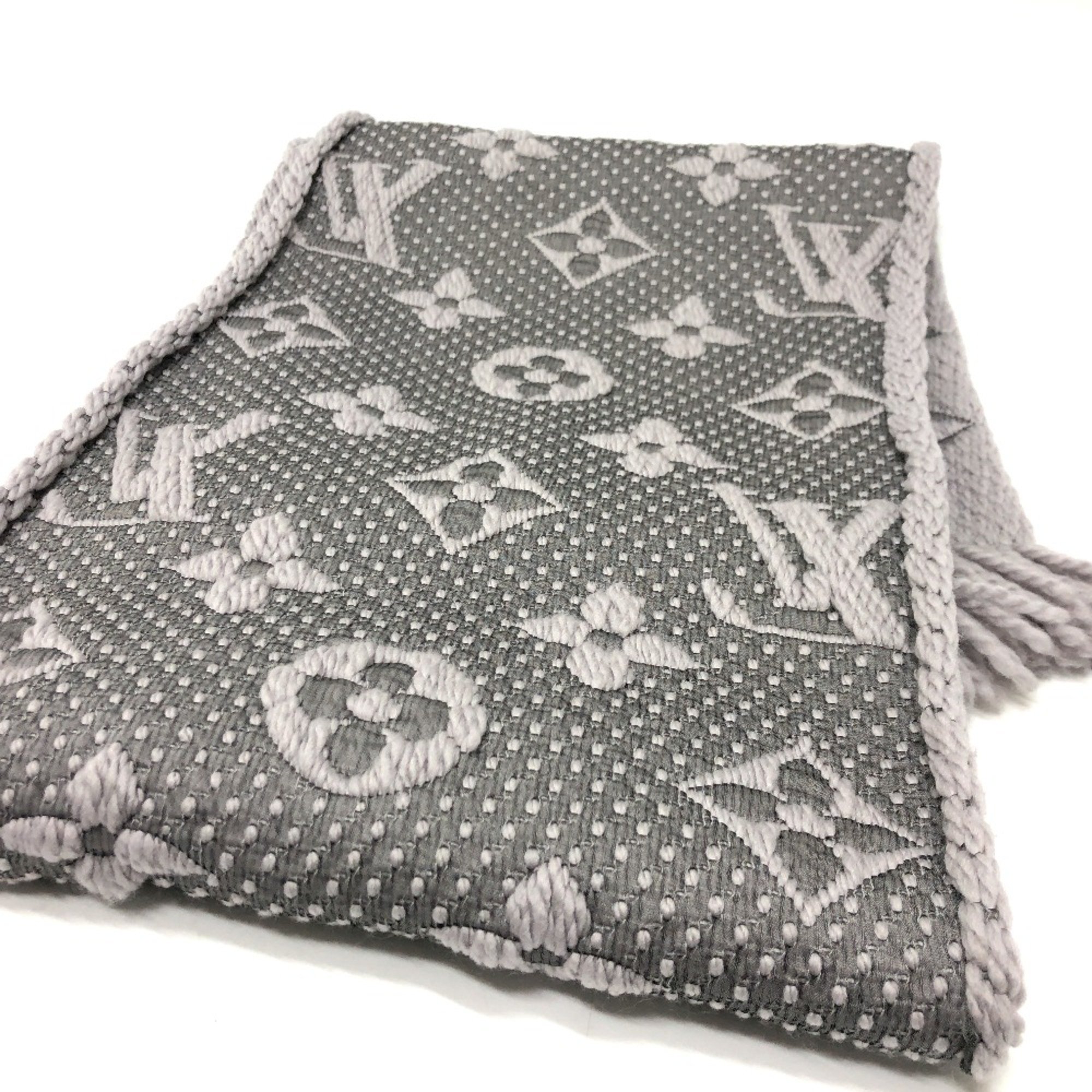 Louis Vuitton M74742 Stole/Shawl Scarf gray