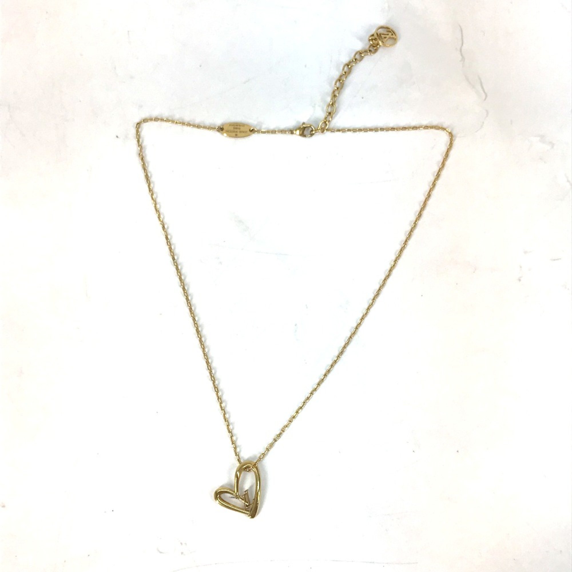 Louis Vuitton M00465 heart Accessories chain Necklace Gold