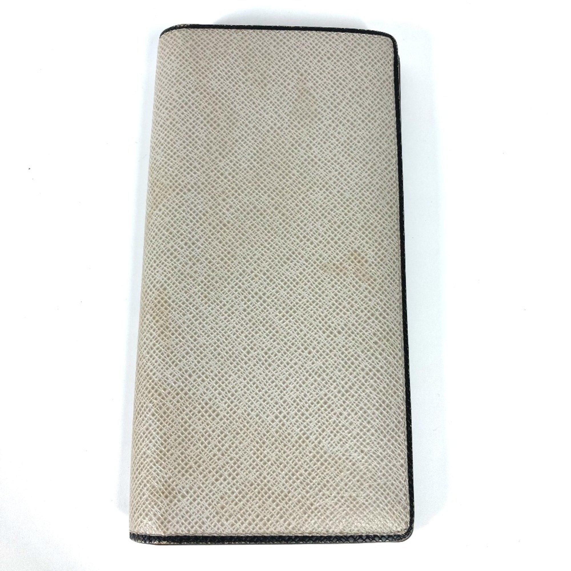 Louis Vuitton M30557 Taiga Long wallet Long Wallet Stone Beige