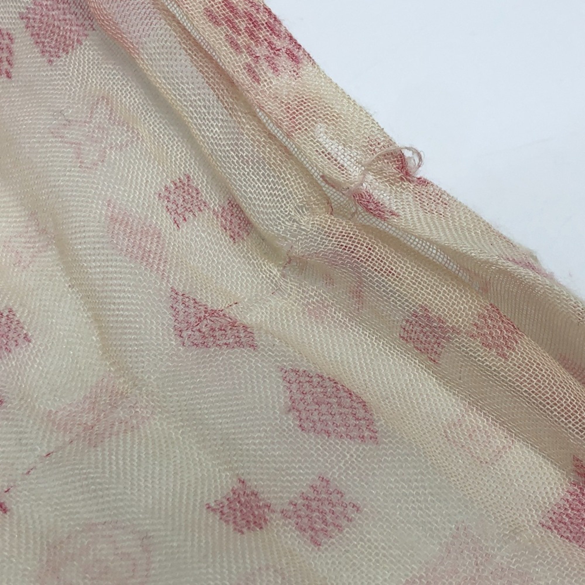 Louis Vuitton M72578 Damier Stole/Shawl pink