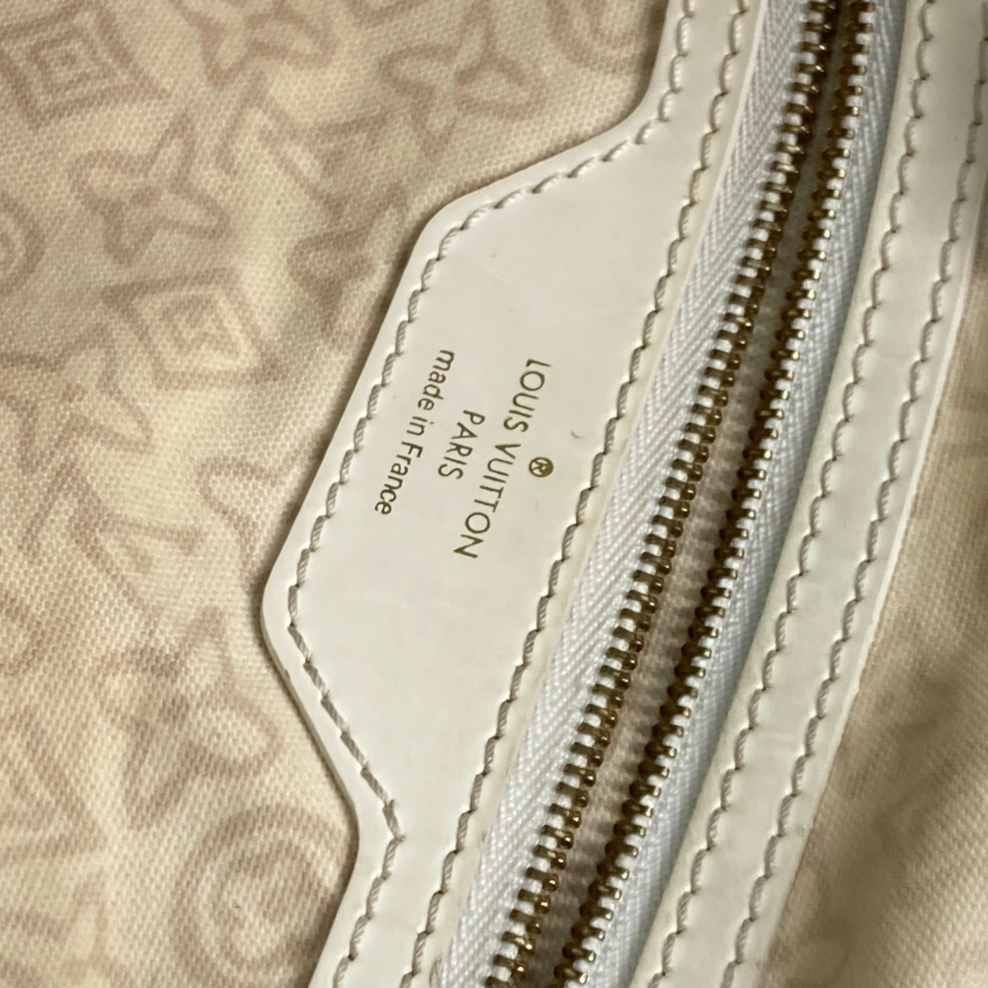 Louis Vuitton M95674 Cruise Line Shoulder Bag Shoulder Bag Tote Bag Beige