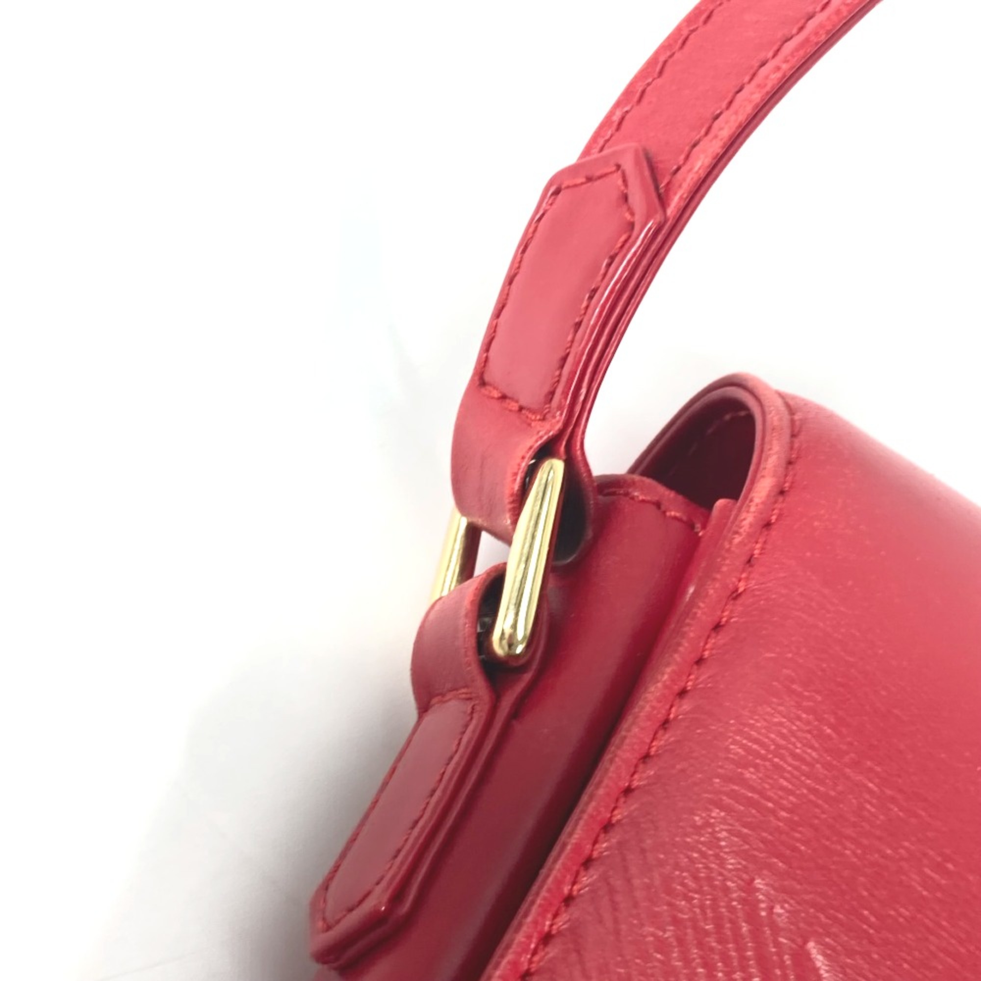 Louis Vuitton M63937 Opera Shoulder flap Shoulder Bag Red