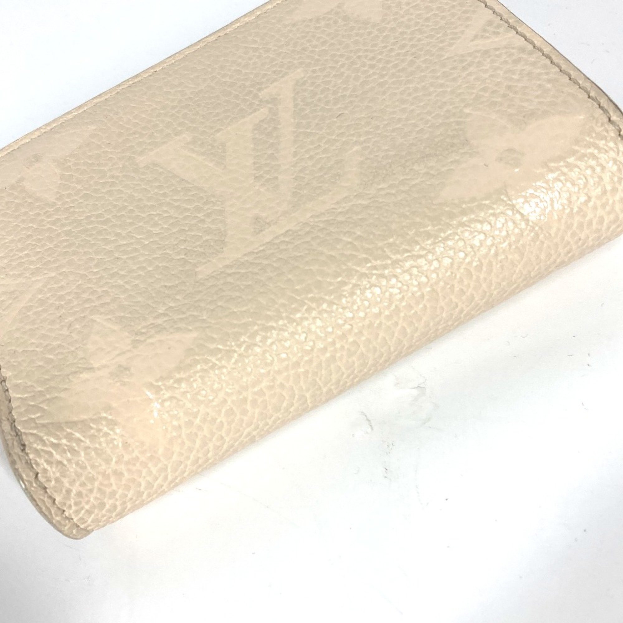 Louis Vuitton M80754 MonogramEmpreinte wild at heart leopard leopard Folded wallet claim Beige