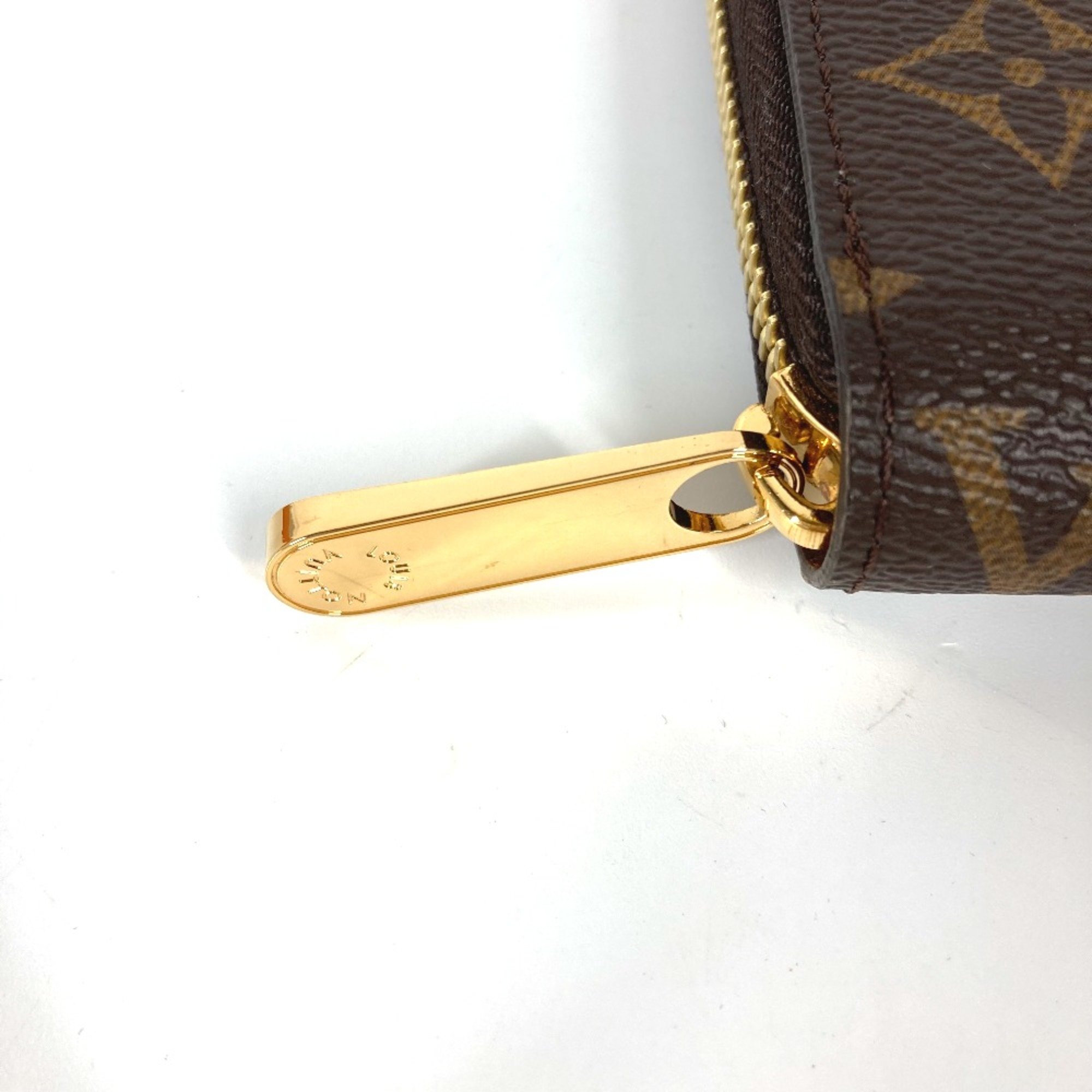 Louis Vuitton M42616 Monogram Zip Around Long Wallet Brown