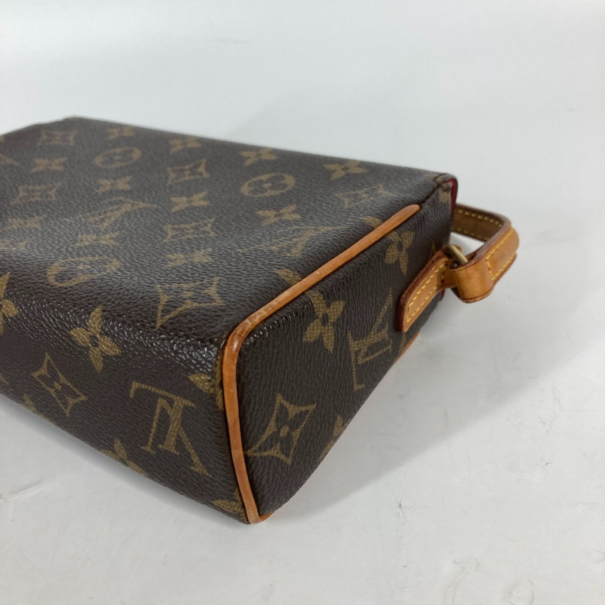 Louis Vuitton M51900 Monogram Shoulder Bags Hand Bags Accessory Pouches Shoulder Bag Brown