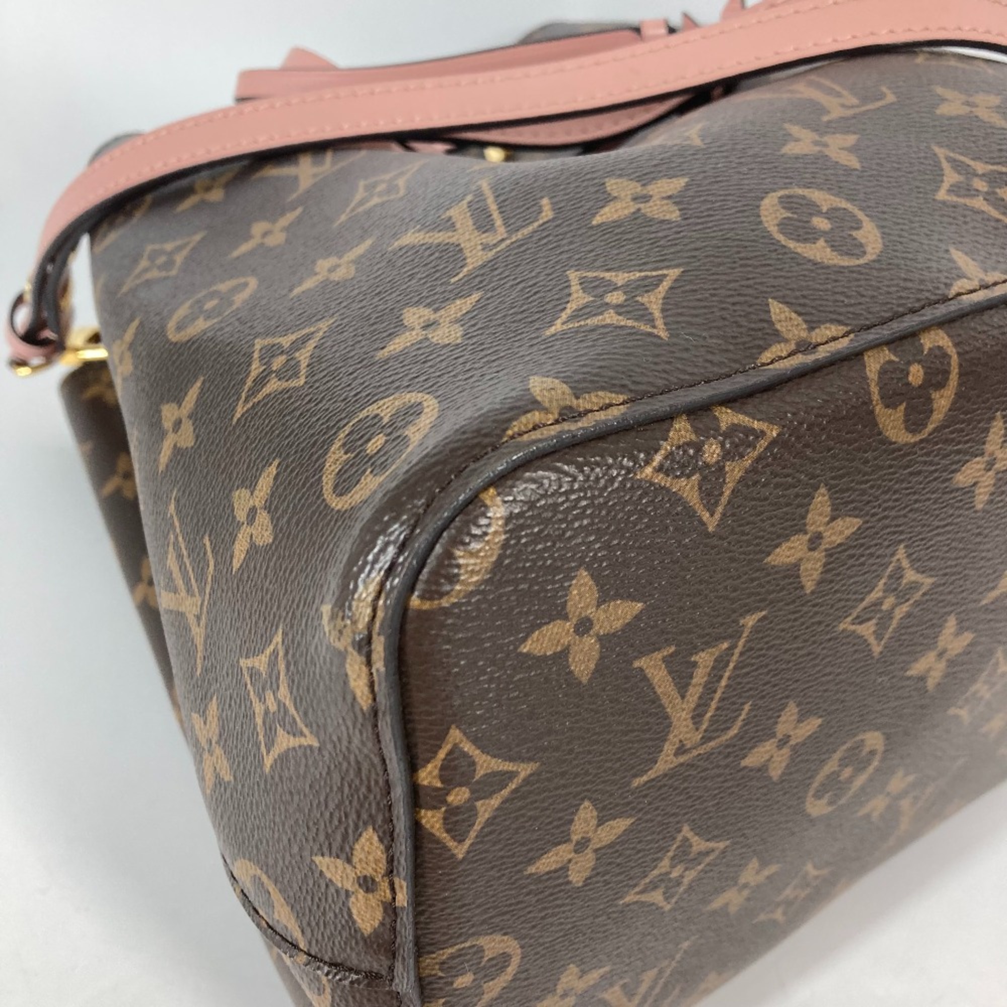 Louis Vuitton M44022 Monogram drawstring bag Shoulder Bag Rose-Poodle pink Brown