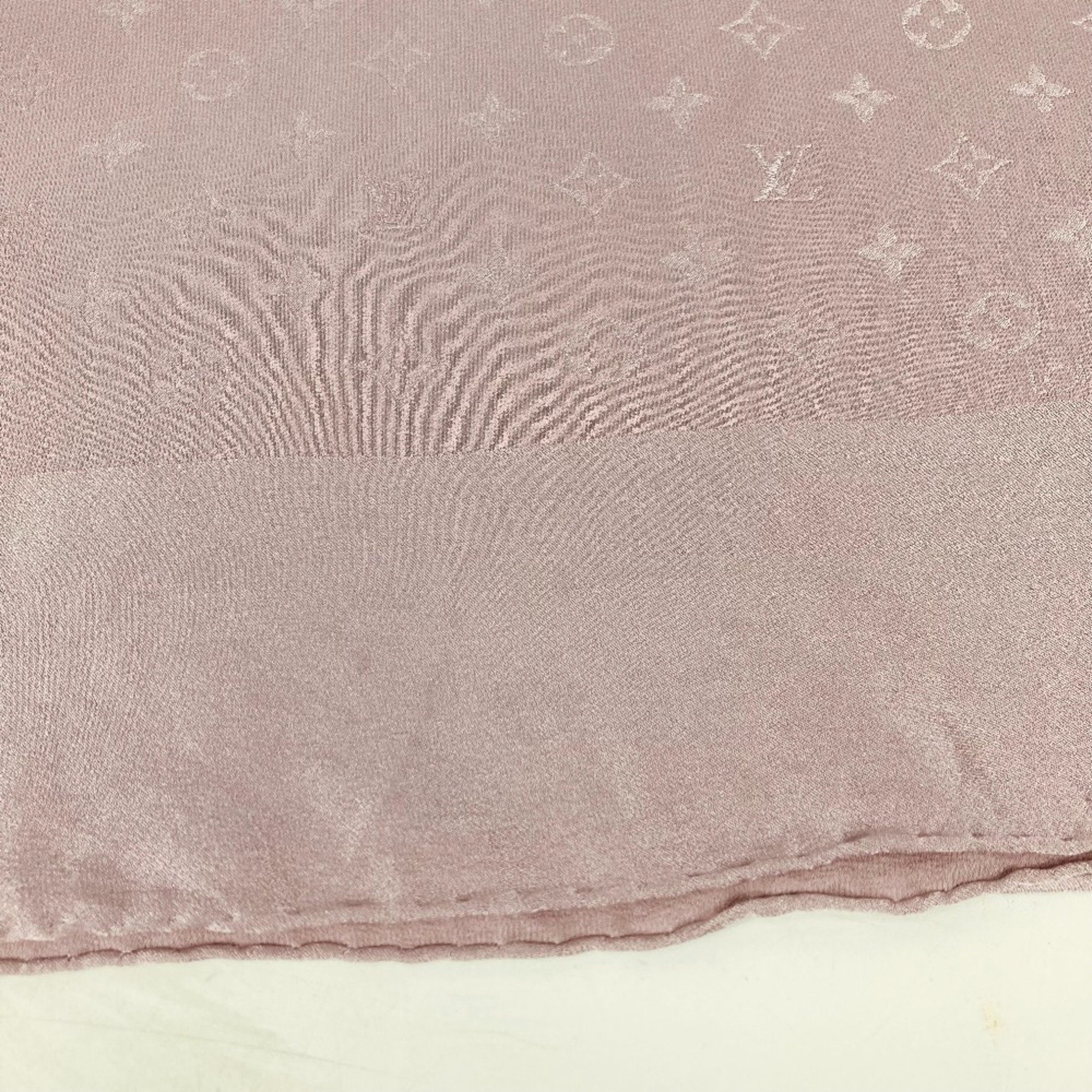 Louis Vuitton Monogram Shawl Stole /Shawl Scarf Light purple