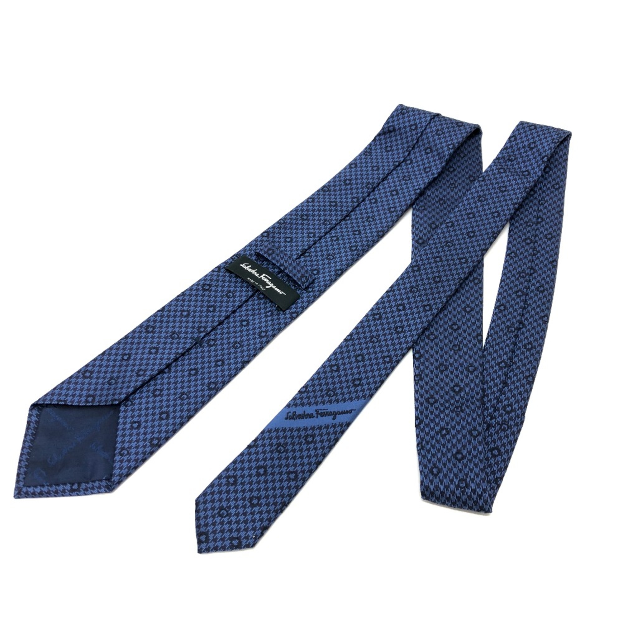 Salvatore Ferragamo Overall handle Business Necktie Necktie Navy