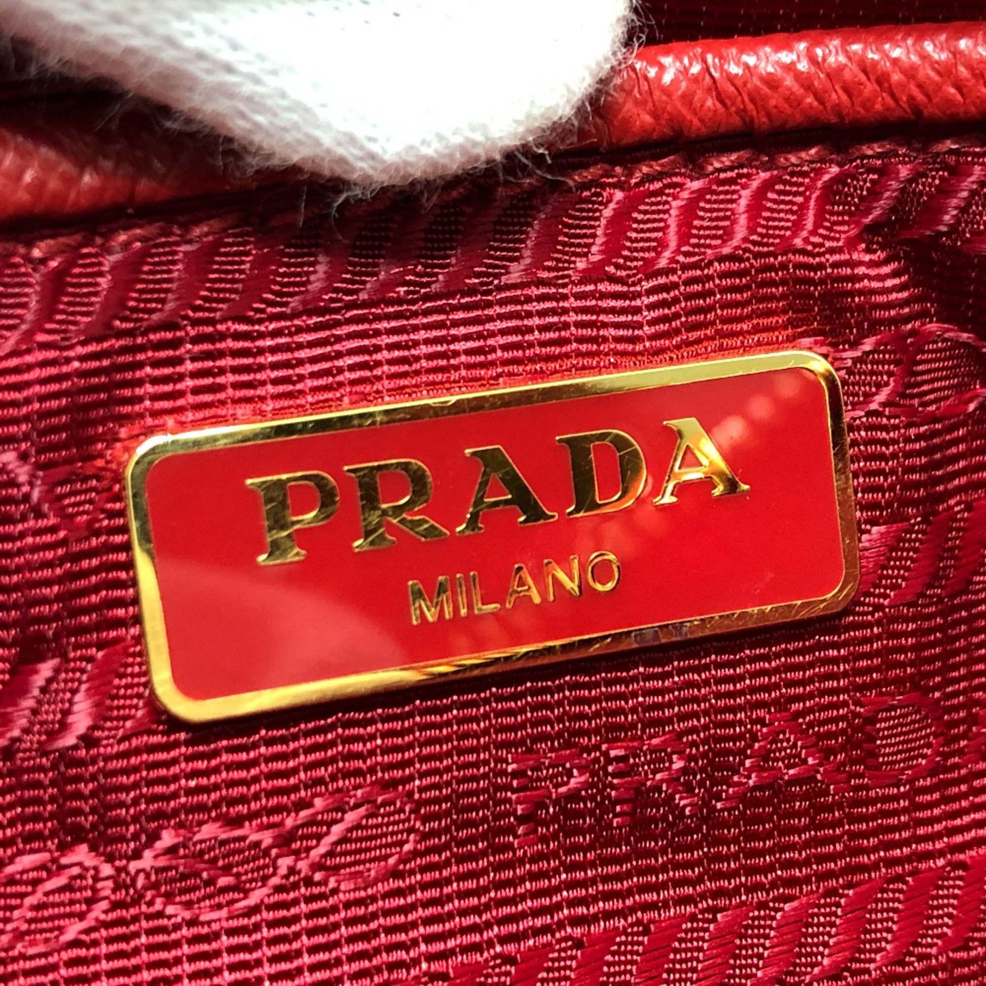 PRADA triangle logo triangle logo plate Crossbody Pochette Shoulder Bag Red