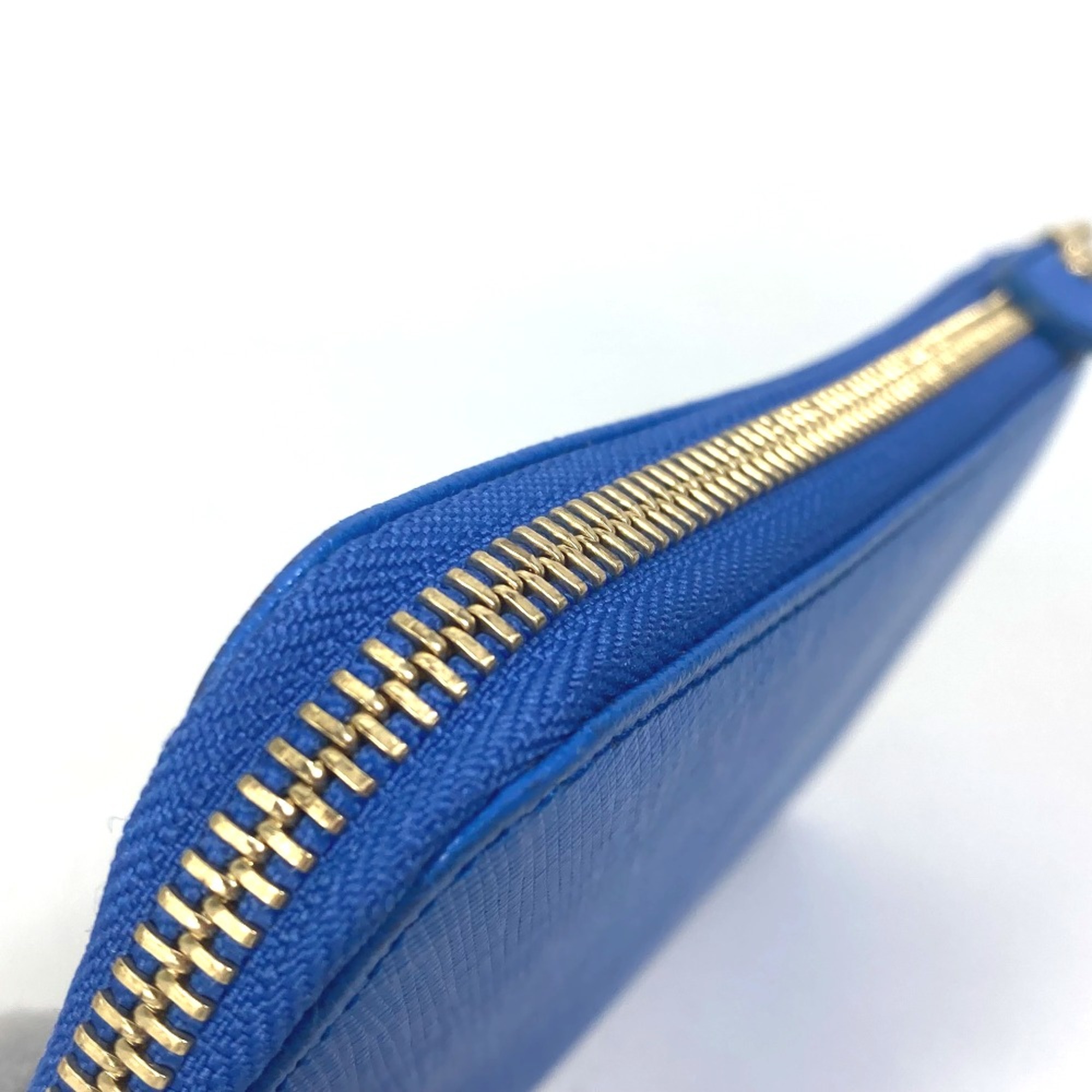 Salvatore Ferragamo 22-C124 Vala L-shaped fastener Long Wallet blue