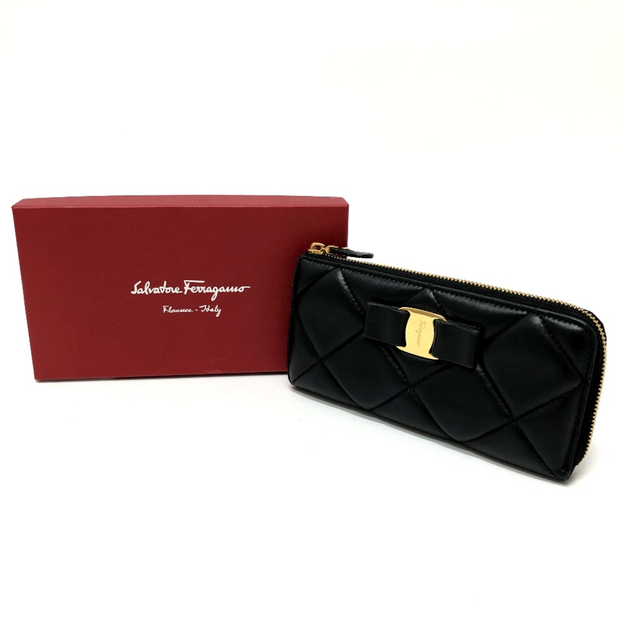 Salvatore Ferragamo Vala L-shaped fastener Long Wallet Black GoldHardware