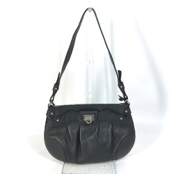 Salvatore Ferragamo Gancini Shoulder Shoulder Bag Black