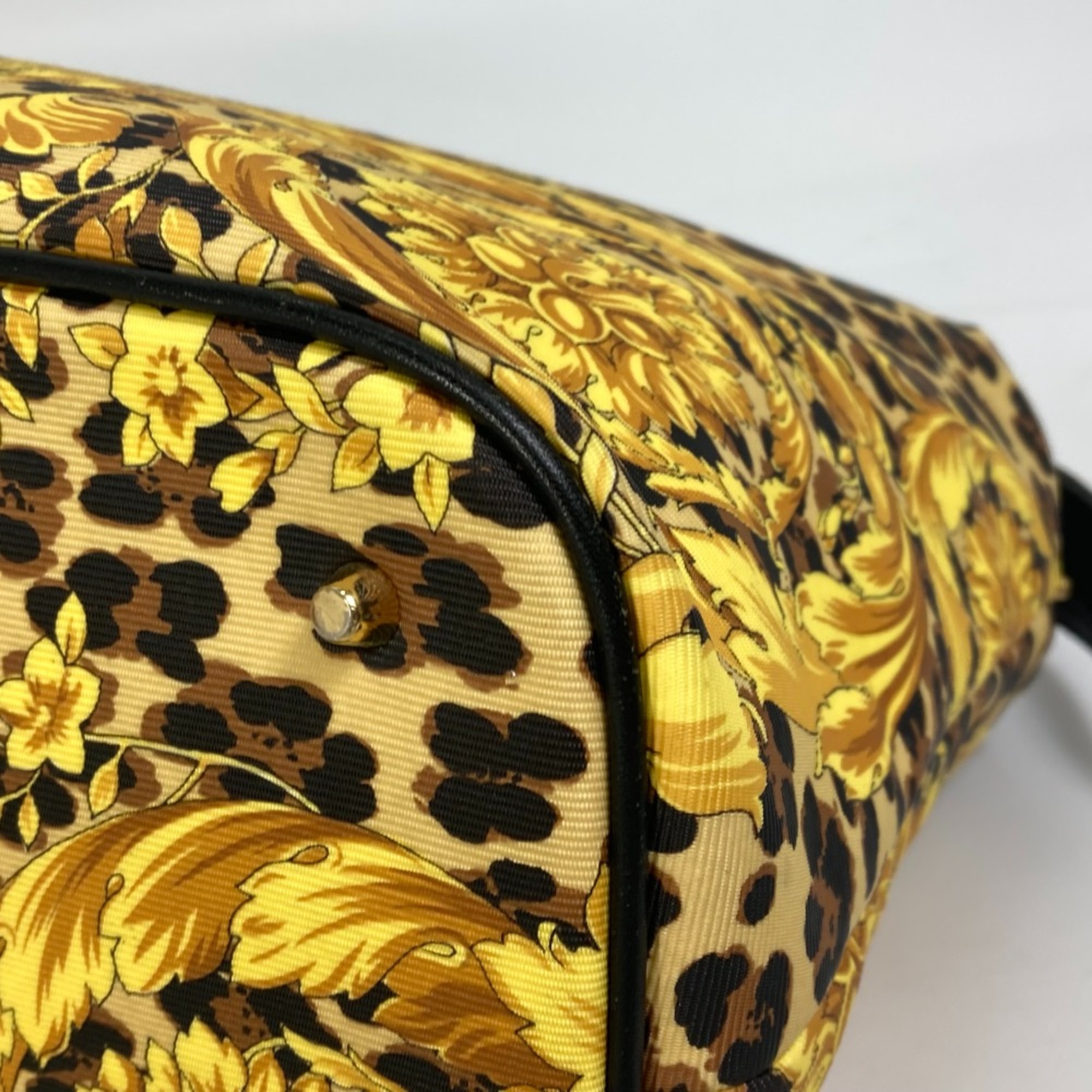 Versace vintage Shoulder bag Tote Bag Shoulder Bag yellow Black