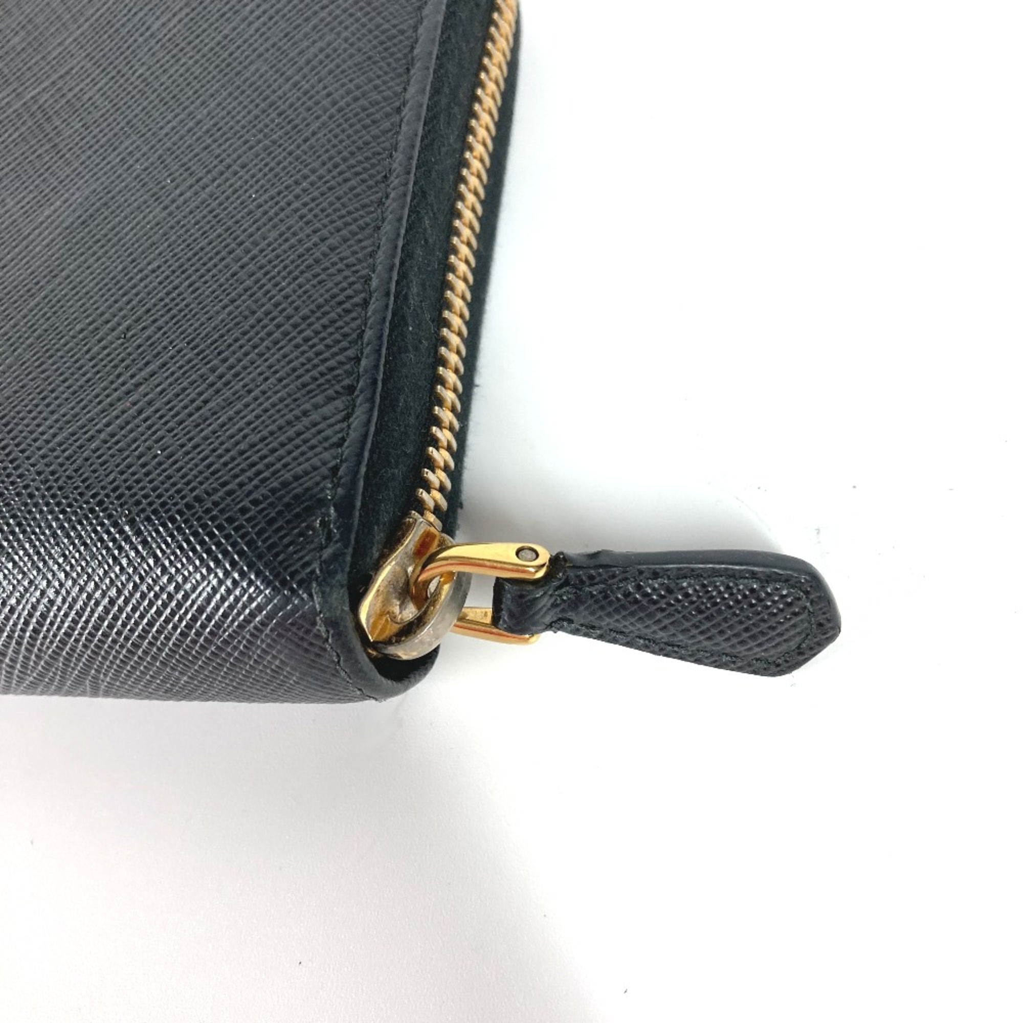 PRADA logo Long wallet Long Wallet Black Gold