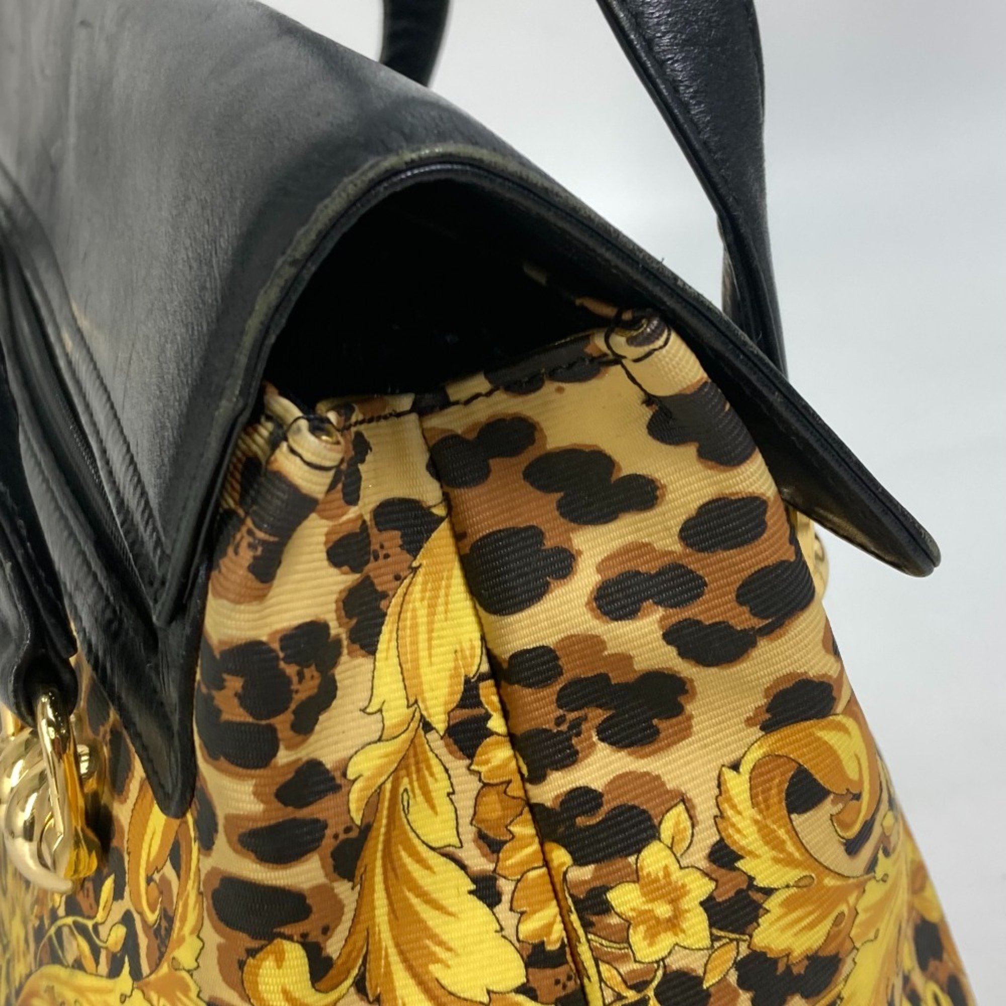 Versace leopard print leopard vintage bag shawl Shoulder Bag yellow Black