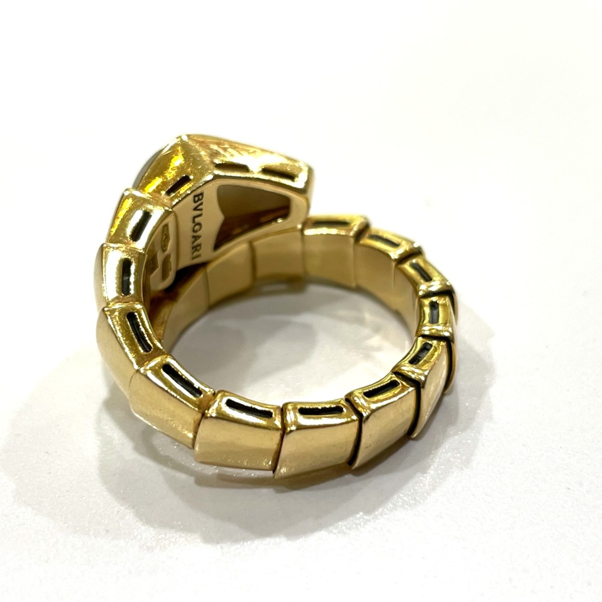 Bulgari Mother of pearl Ring Gold