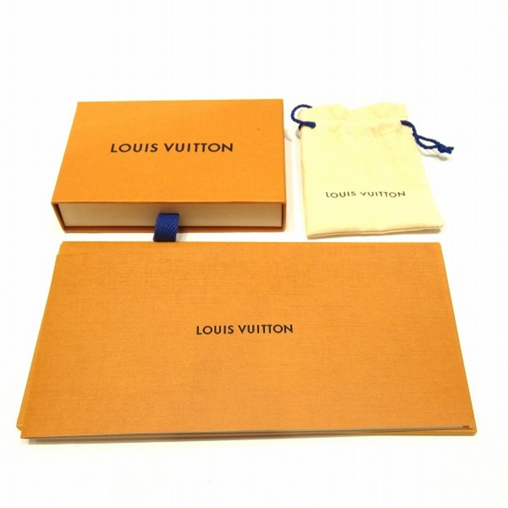 Louis Vuitton Essential V Necklace Gold M61083 Accessories Men Women