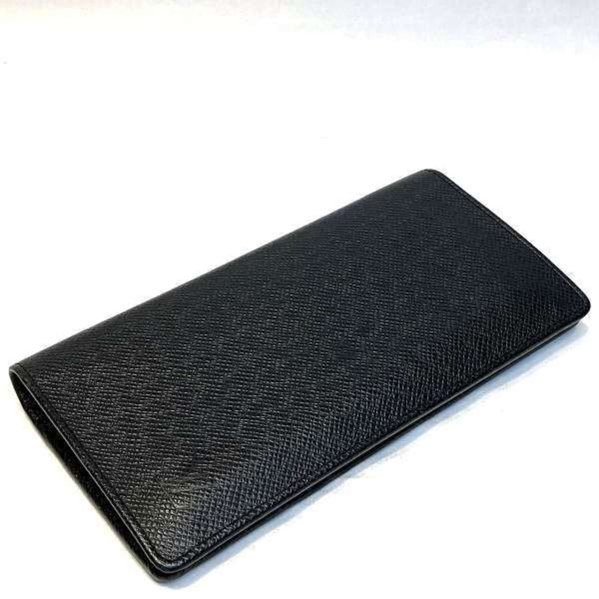 Louis Vuitton Taiga Porte Carte Credit M31008 Bi-fold Wallet for Men and Women