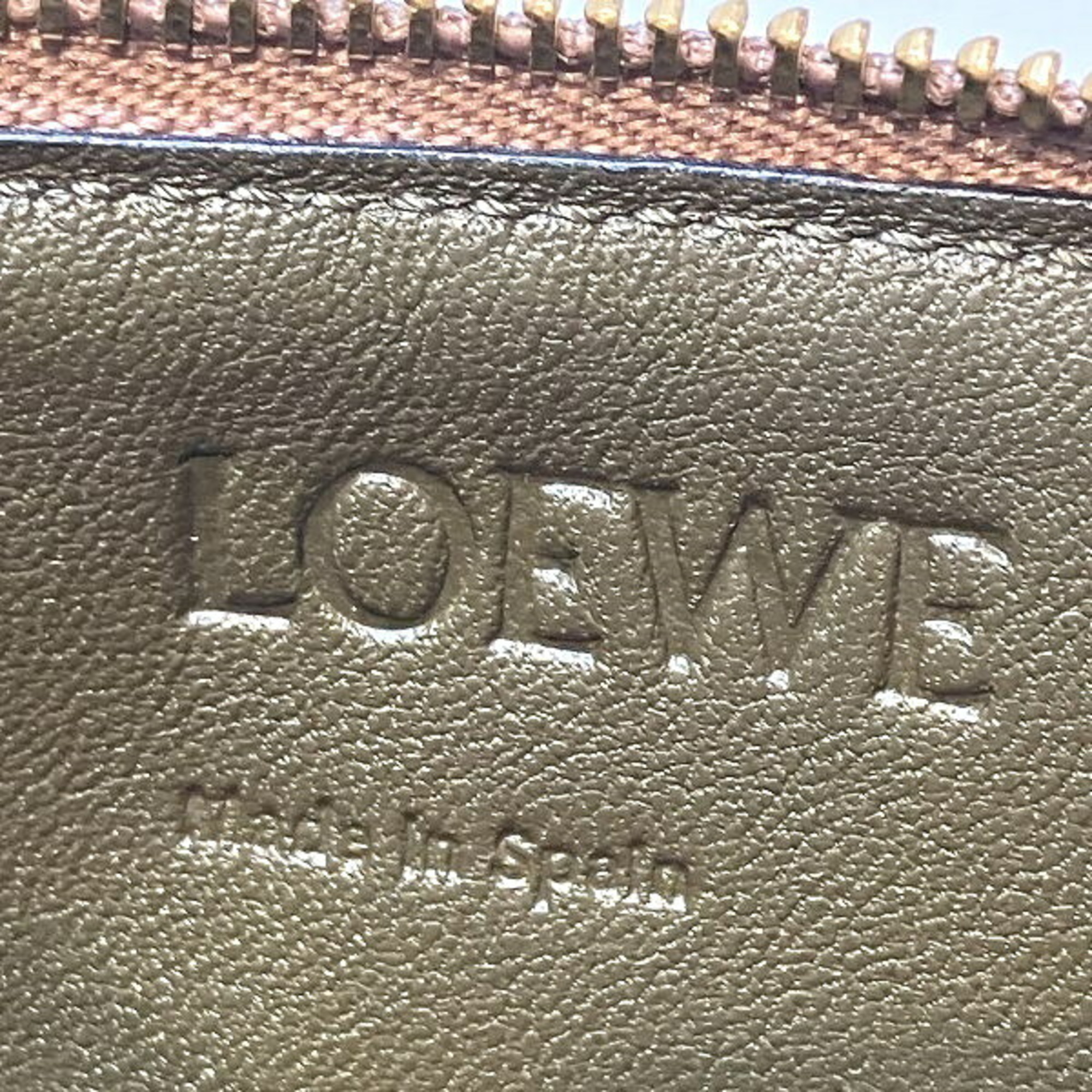 LOEWE Brown Leather Accessory Pass Case for Men and Women