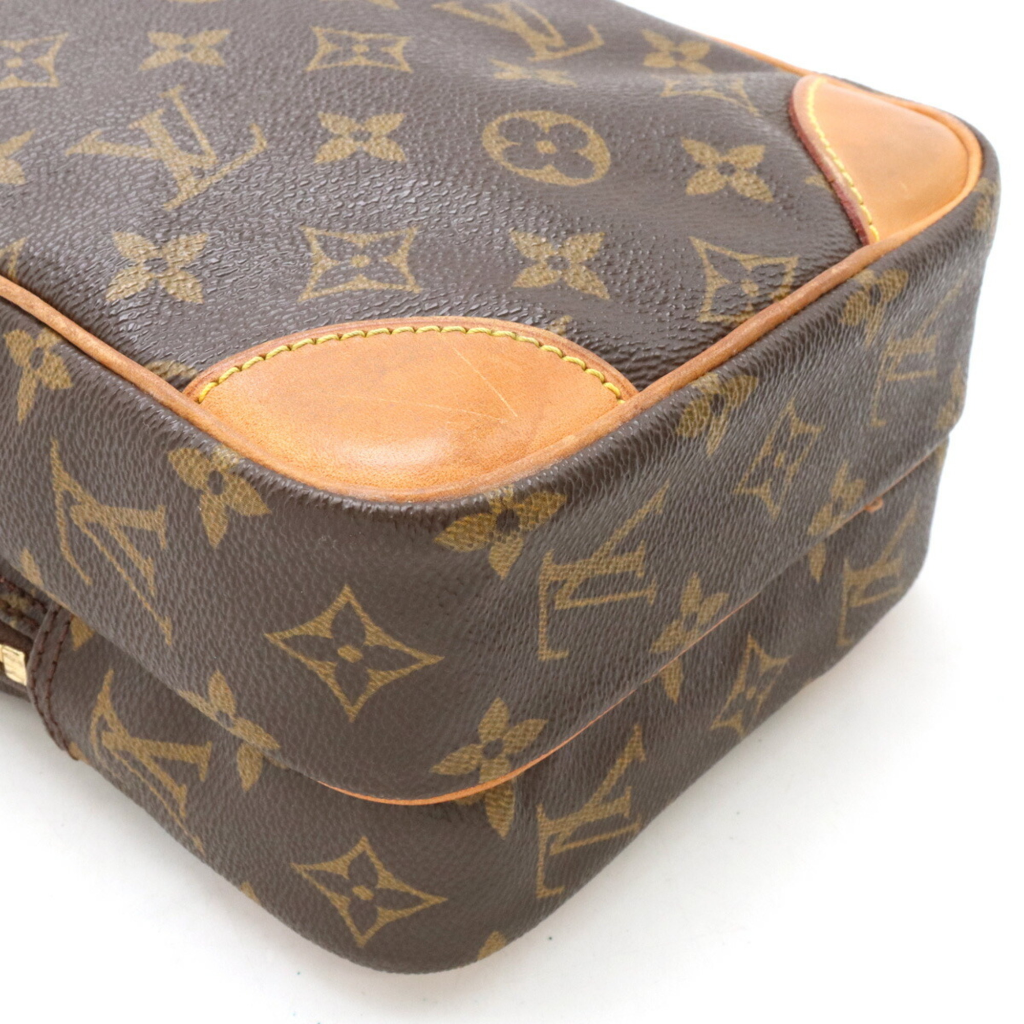 LOUIS VUITTON Louis Vuitton Monogram Amazon Shoulder Bag Pochette M45236