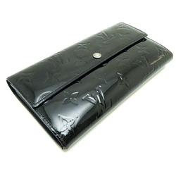 Louis Vuitton Portefeuille Sarah has a sweet touch. Women's long wallet M90080 Monogram Vernis Noir Manietique (Black)