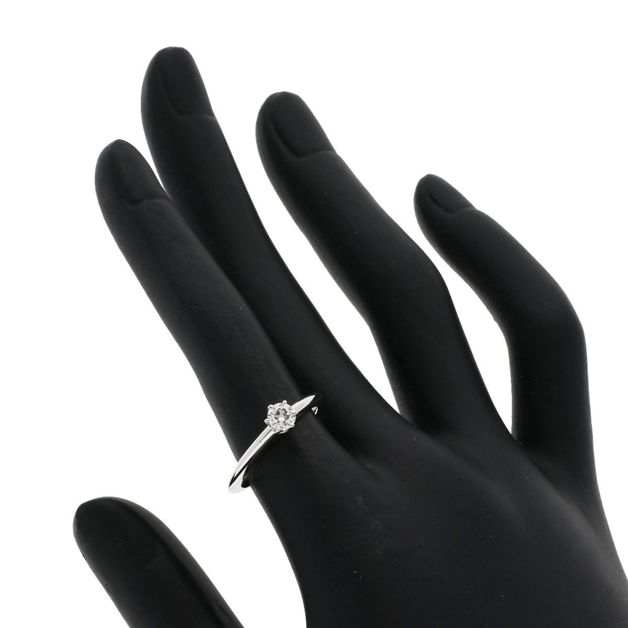 Tiffany solitaire diamond ring, platinum PT950, for women, TIFFANY&Co.