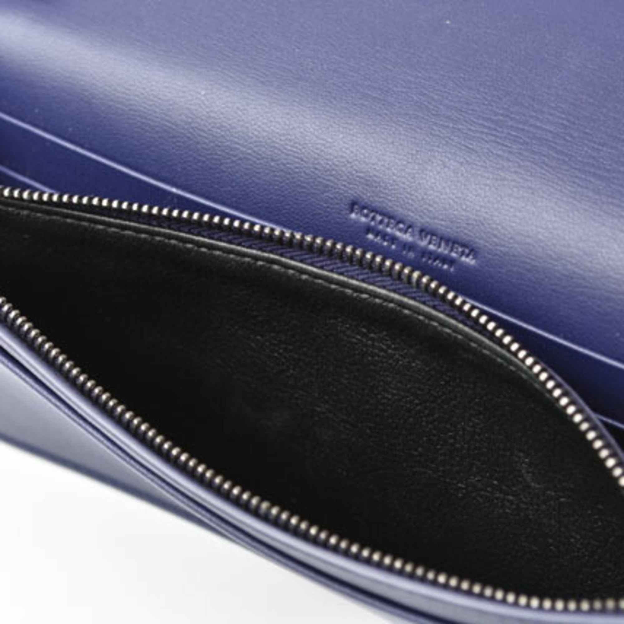 Bottega Veneta Long Wallet Chain Clutch Bag Smartphone Storage BOTTEGA VENETA Intrecciato Blue Atlantico