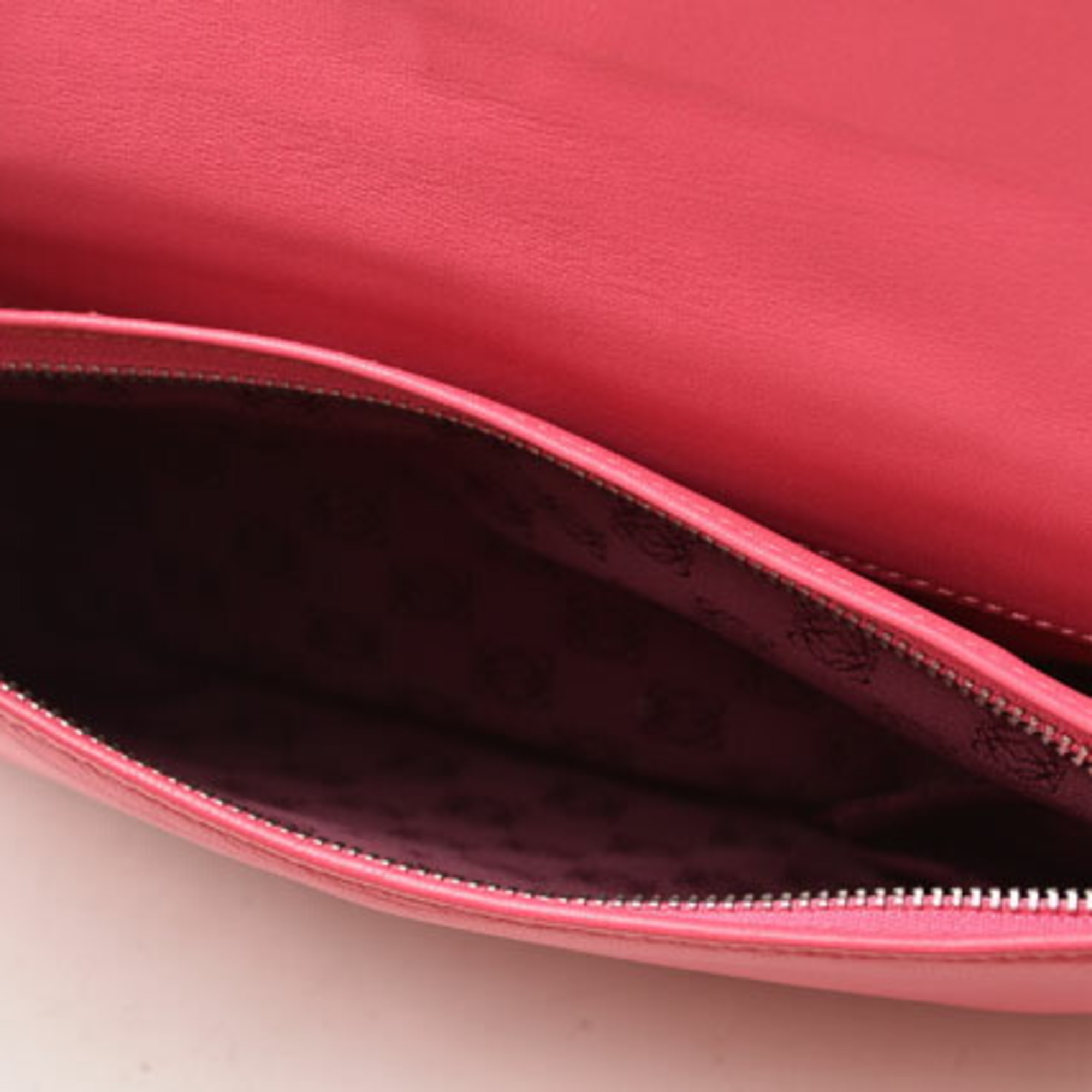 LOEWE Clutch Bag Second Pouch Lamb Leather Anagram Fuchsia