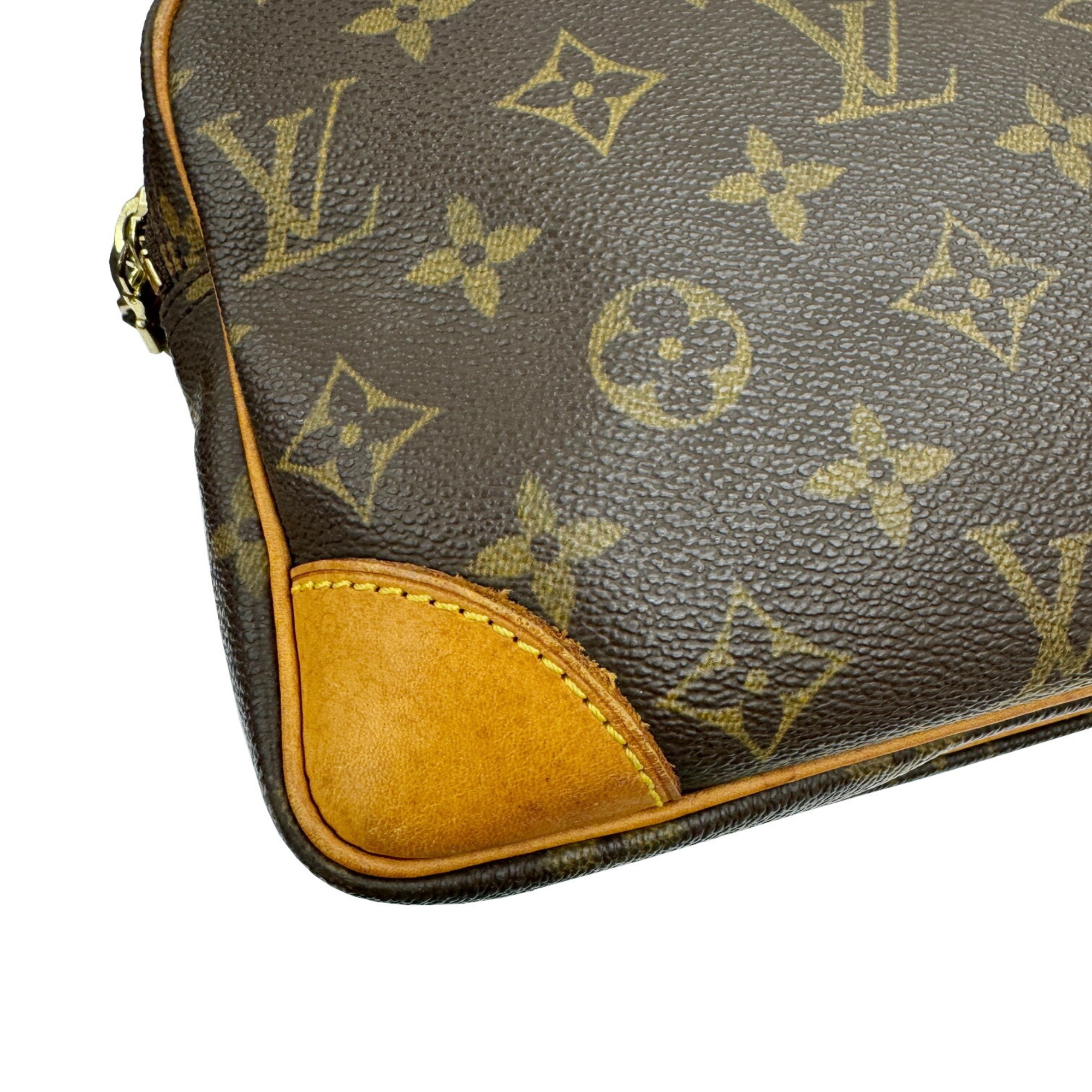 LOUIS VUITTON Louis Vuitton Monogram Nile Shoulder Bag M45244 AR0073 Men's Women's