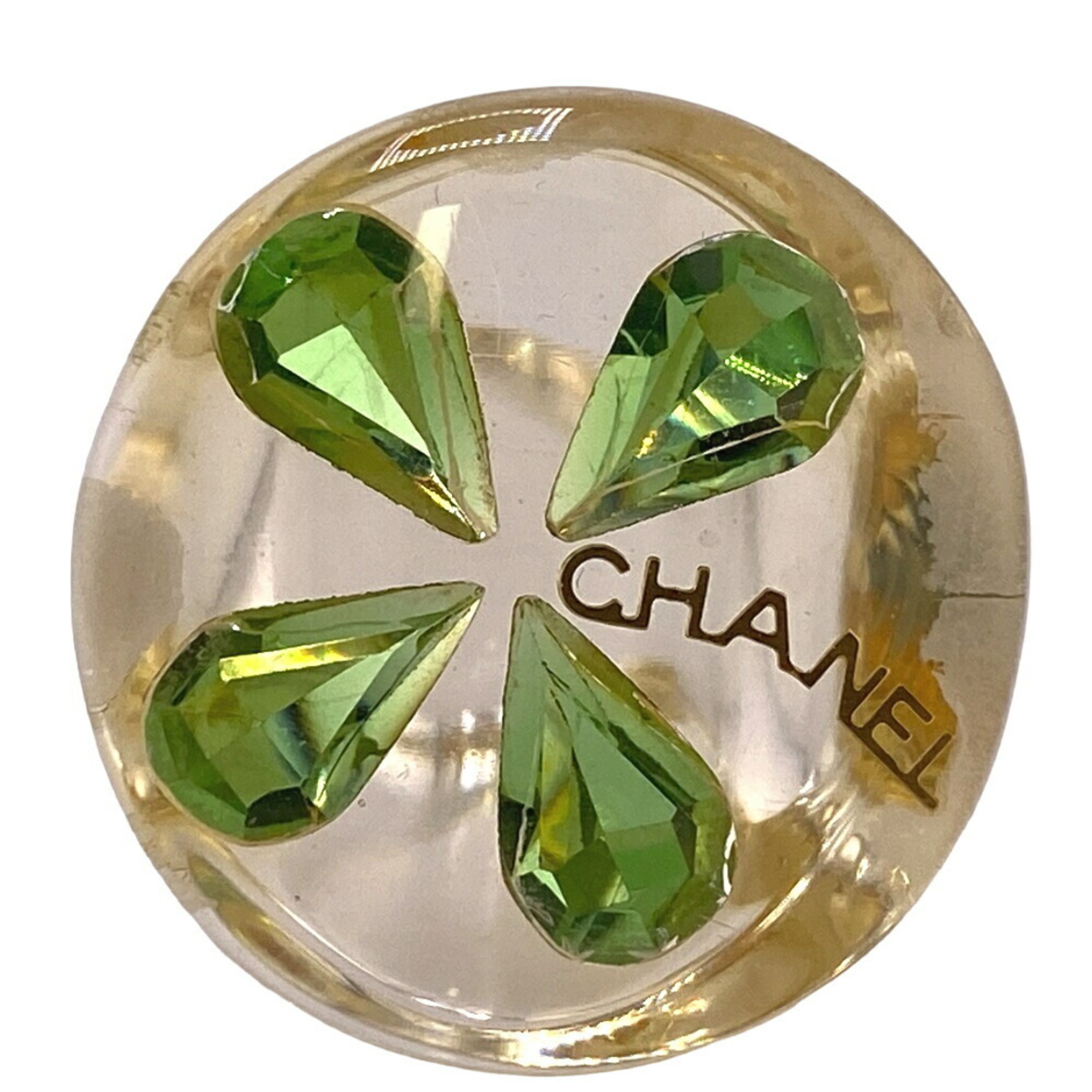 CHANEL Clover Resin Ring, Green, Women's