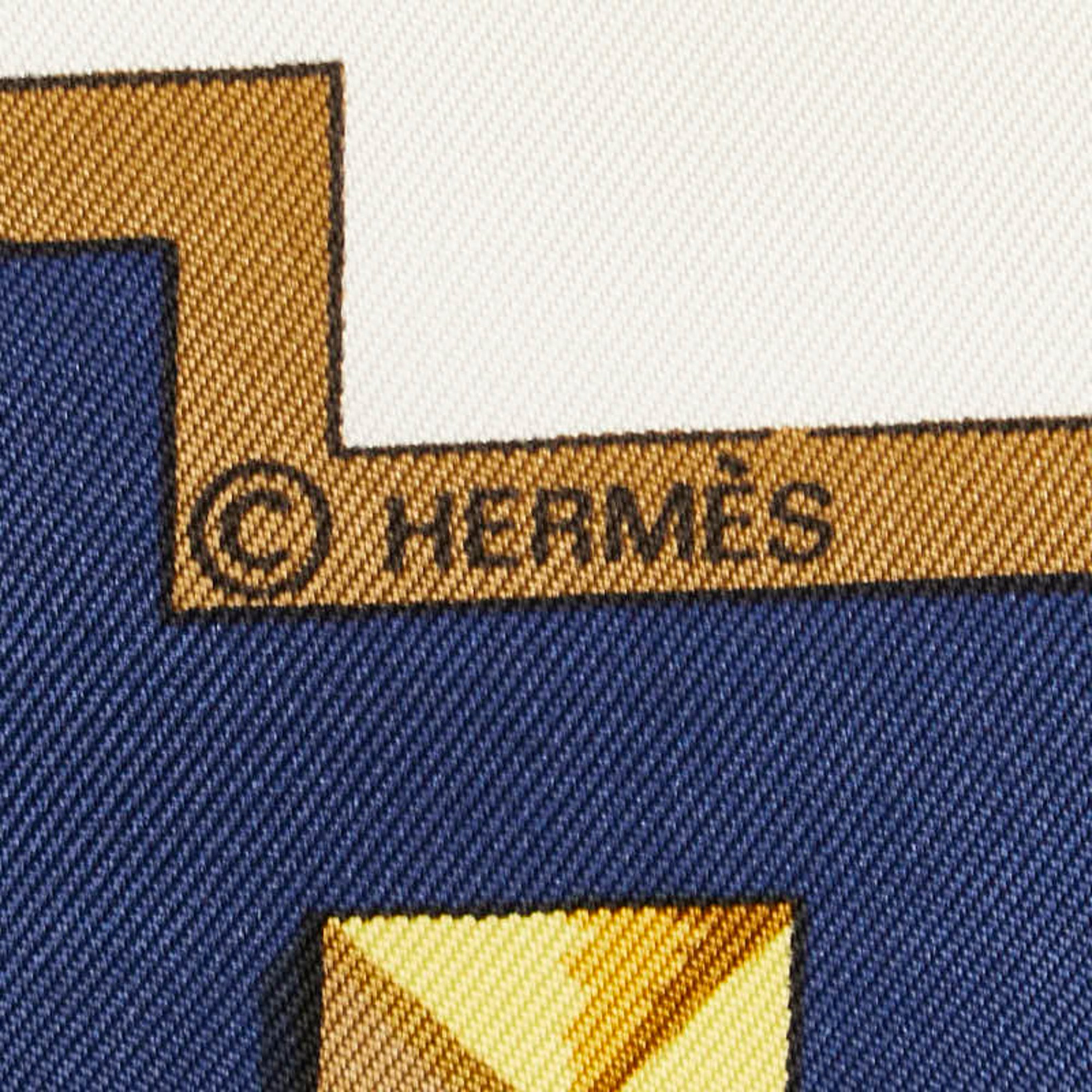 Hermes Carre 90 LES CLES Key Pattern Scarf Muffler Navy White Multicolor Silk Women's HERMES