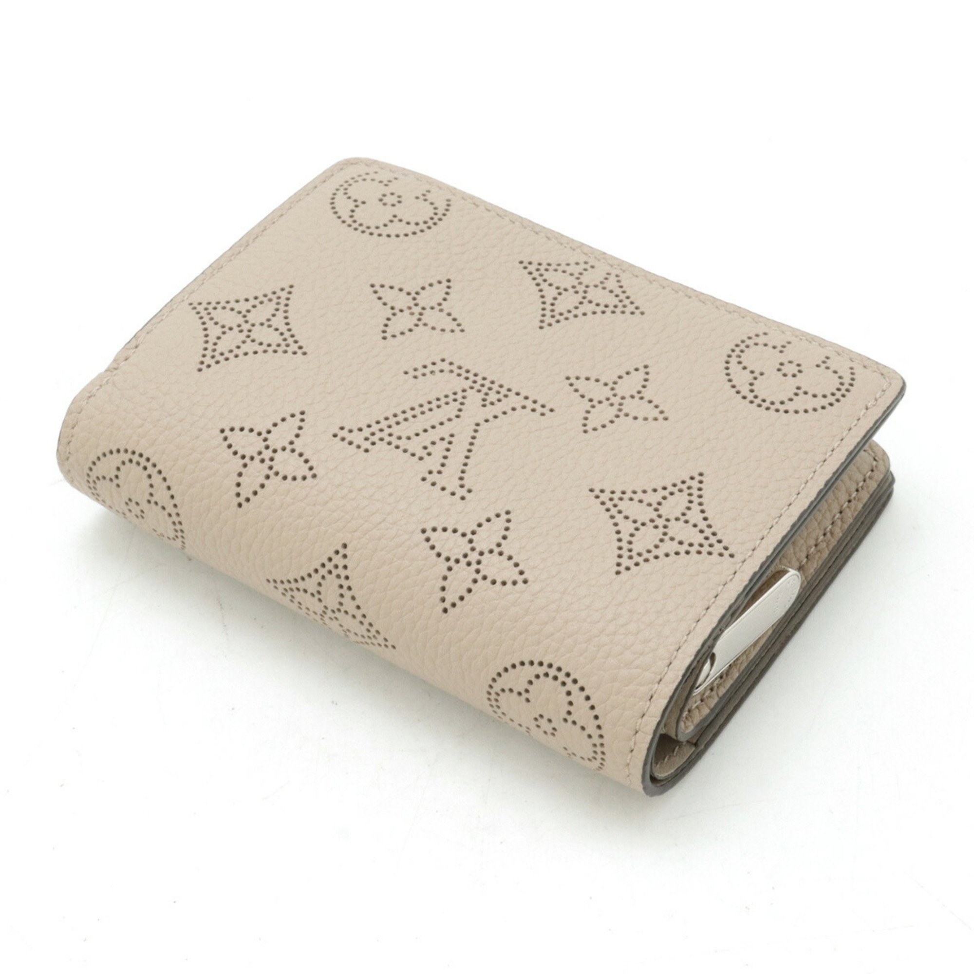 LOUIS VUITTON Louis Vuitton Monogram Mahina Portefeuille Q Bi-fold Compact Wallet Gale Greige M80817