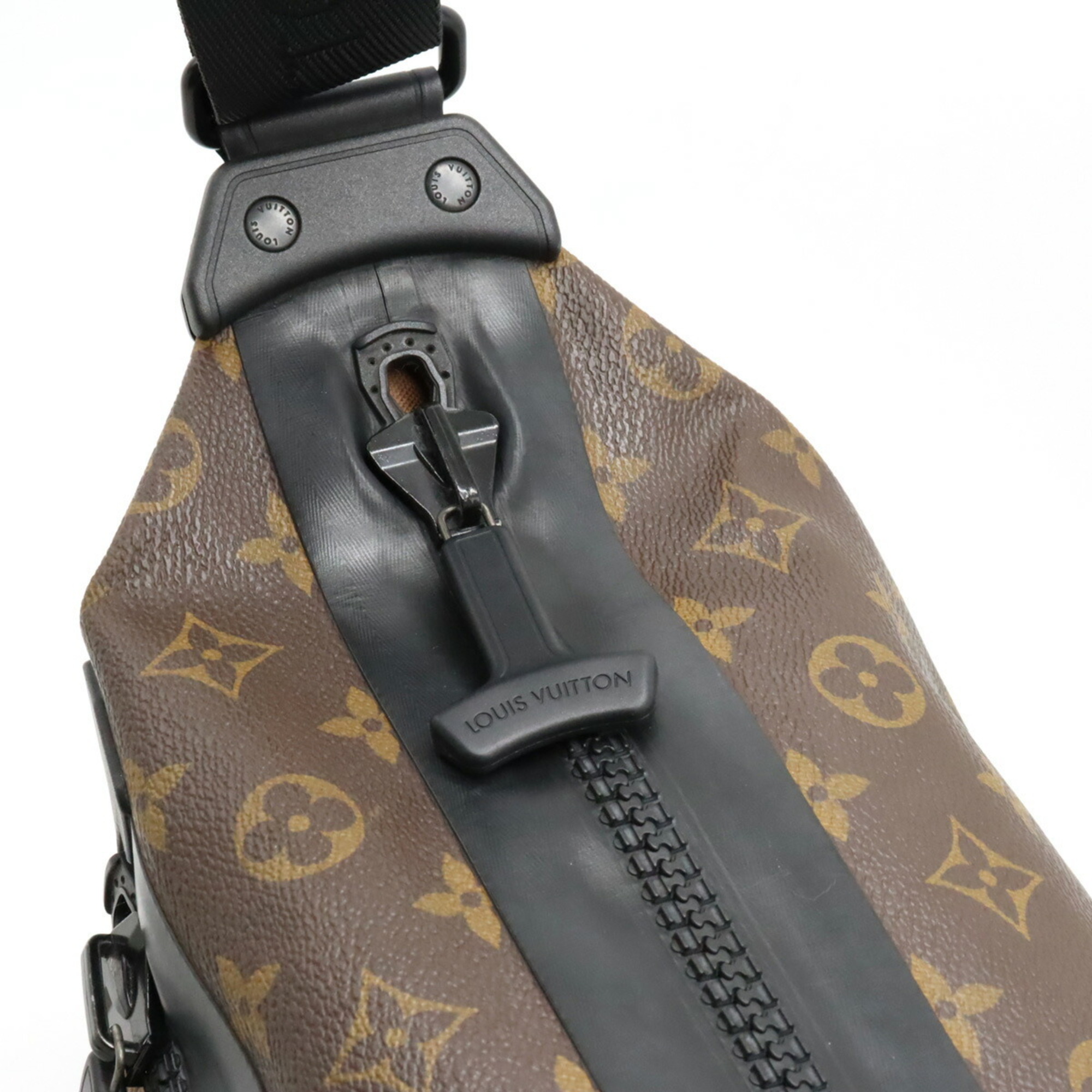 LOUIS VUITTON Louis Vuitton Monogram Waterproof Bag Shoulder Rubber Black M40399