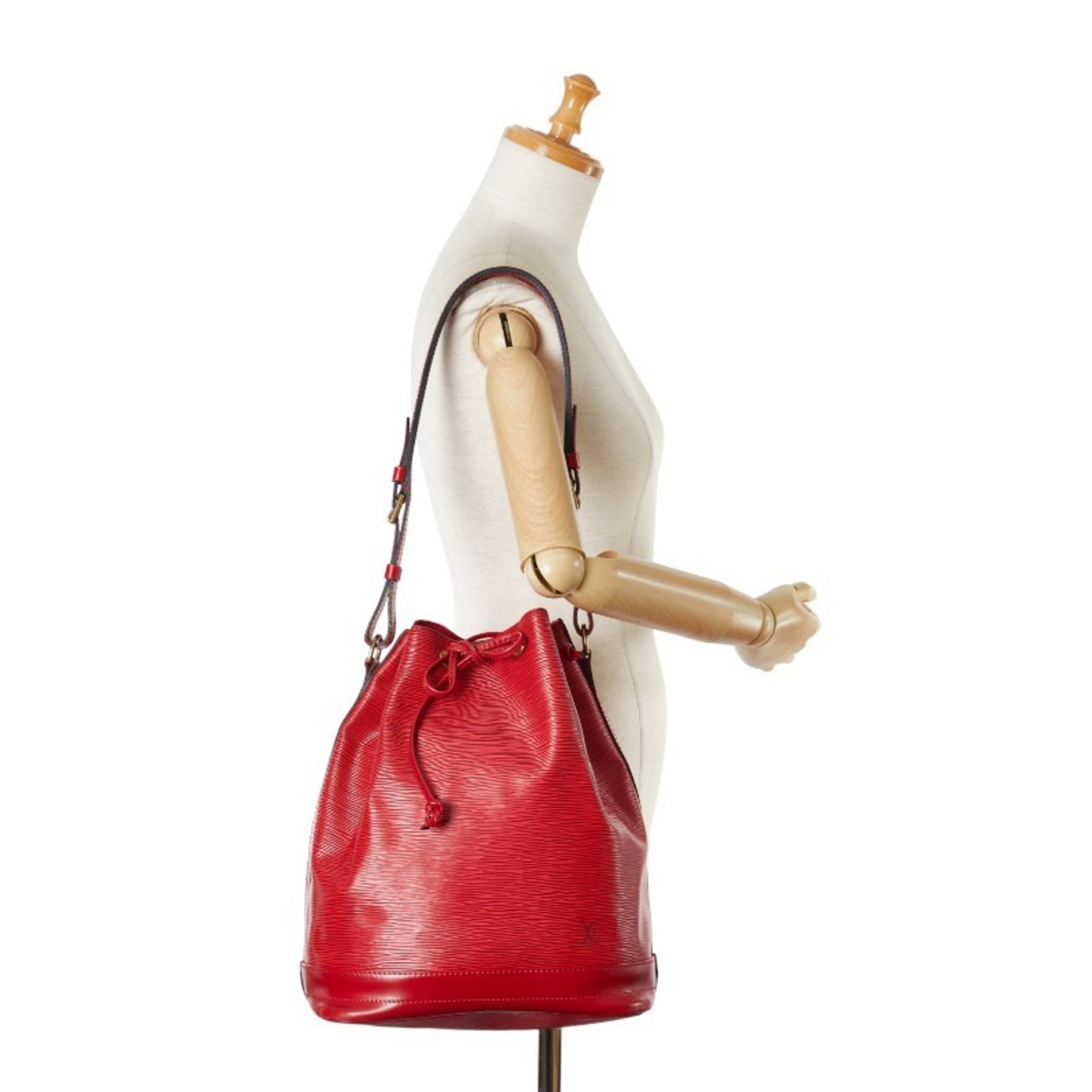 Louis Vuitton Epi Noe Shoulder Bag M44007 Castilian Red Leather Women's LOUIS VUITTON